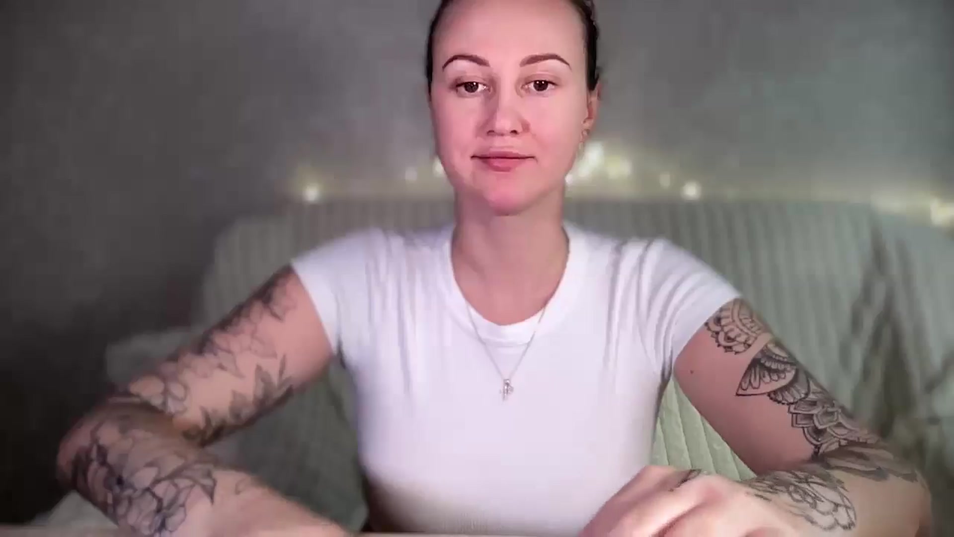 Gallery image thumbnail from Curvy_Me's myfreecams stream on, 12/13/2024, 20:09 image 2 of 20