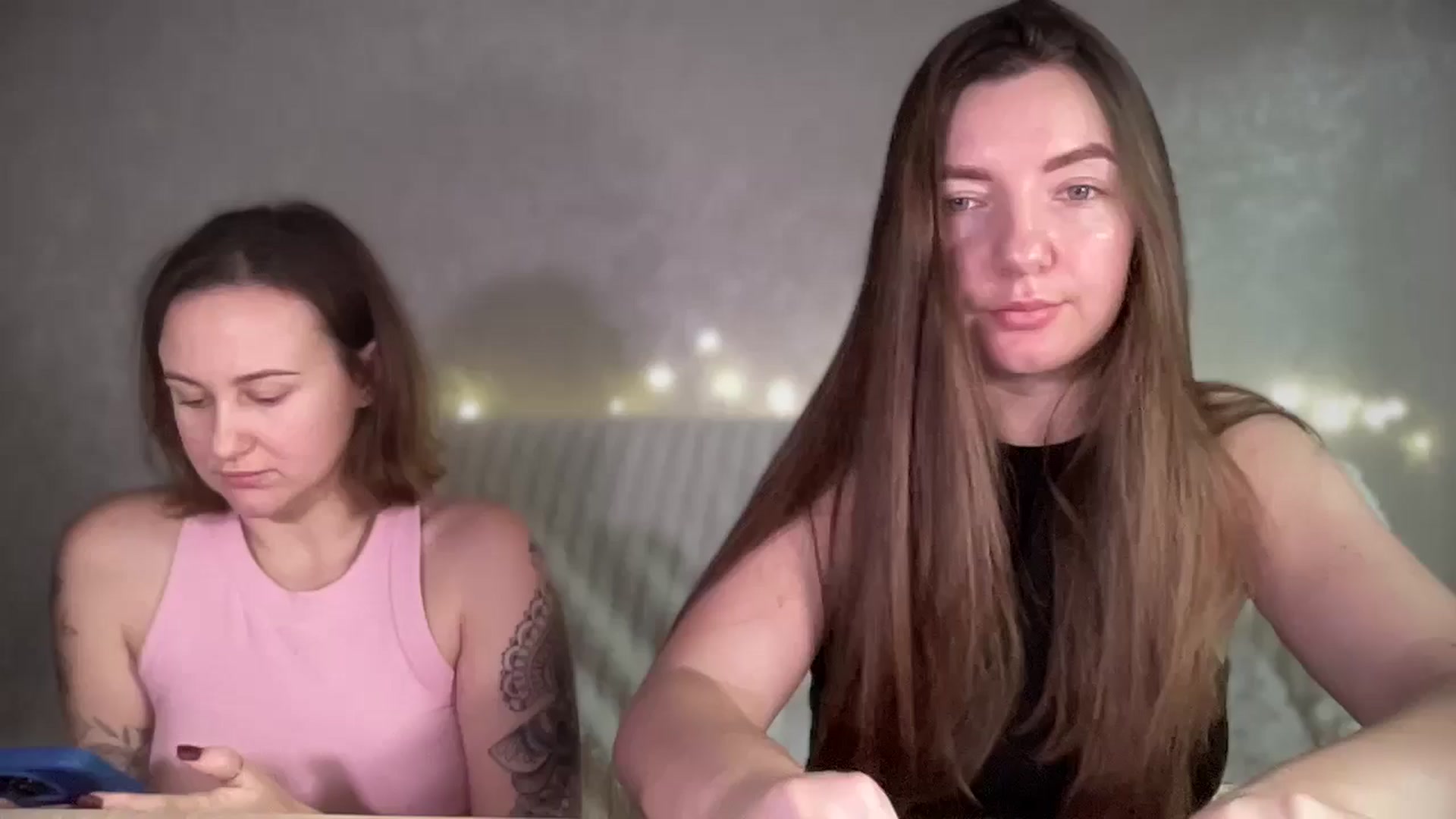 Gallery image thumbnail from Curvy_Me's myfreecams stream on, 12/19/2024, 18:44 image 19 of 20