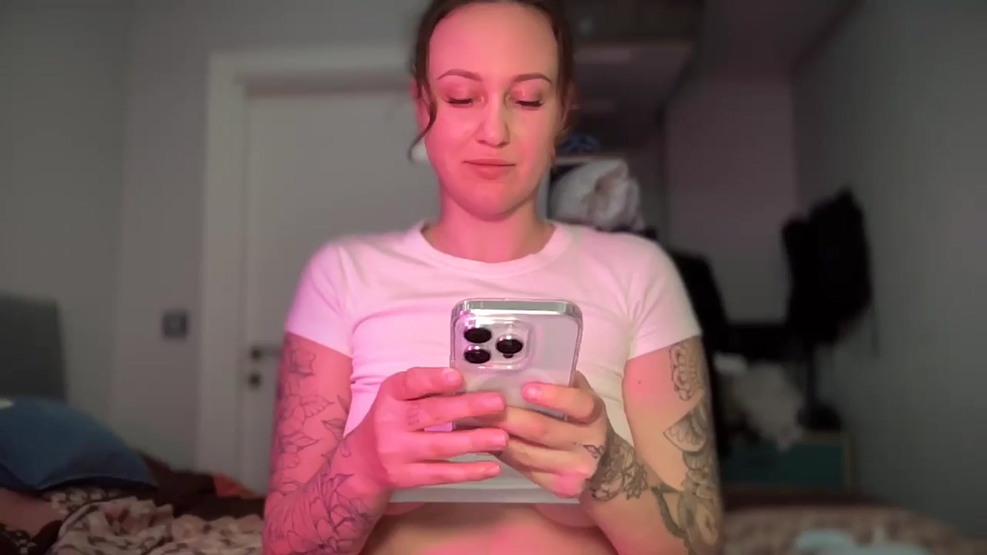 Gallery image thumbnail from Curvy_Me's myfreecams stream on, 03/29/2025, 21:25 image 9 of 20
