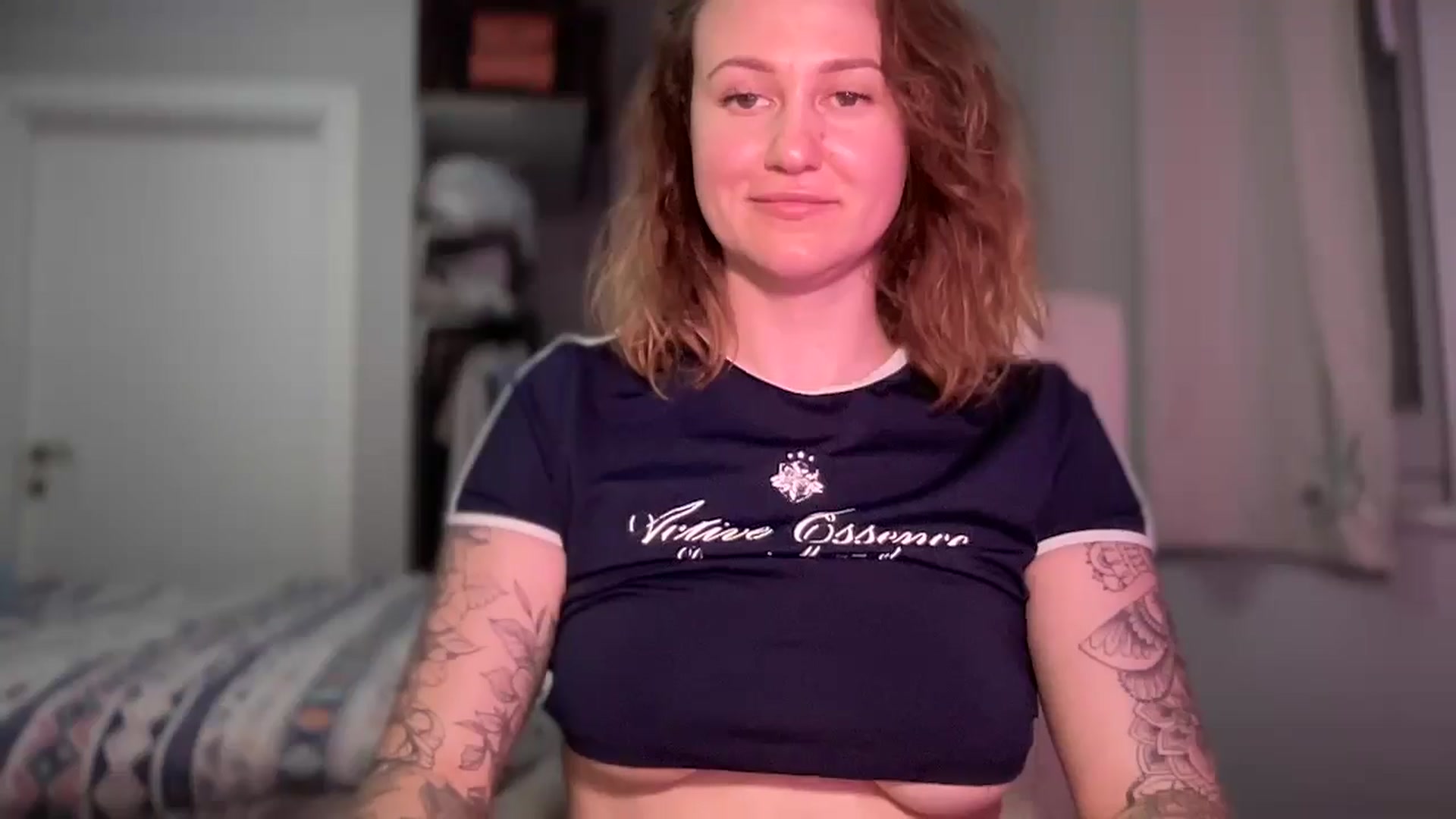 Gallery image thumbnail from Curvy_Me's myfreecams stream on, 05/03/2025, 15:10 image 20 of 20