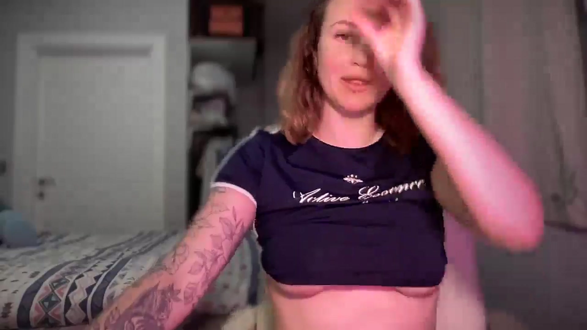 Gallery image thumbnail from Curvy_Me's myfreecams stream on, 05/03/2025, 15:10 image 6 of 20