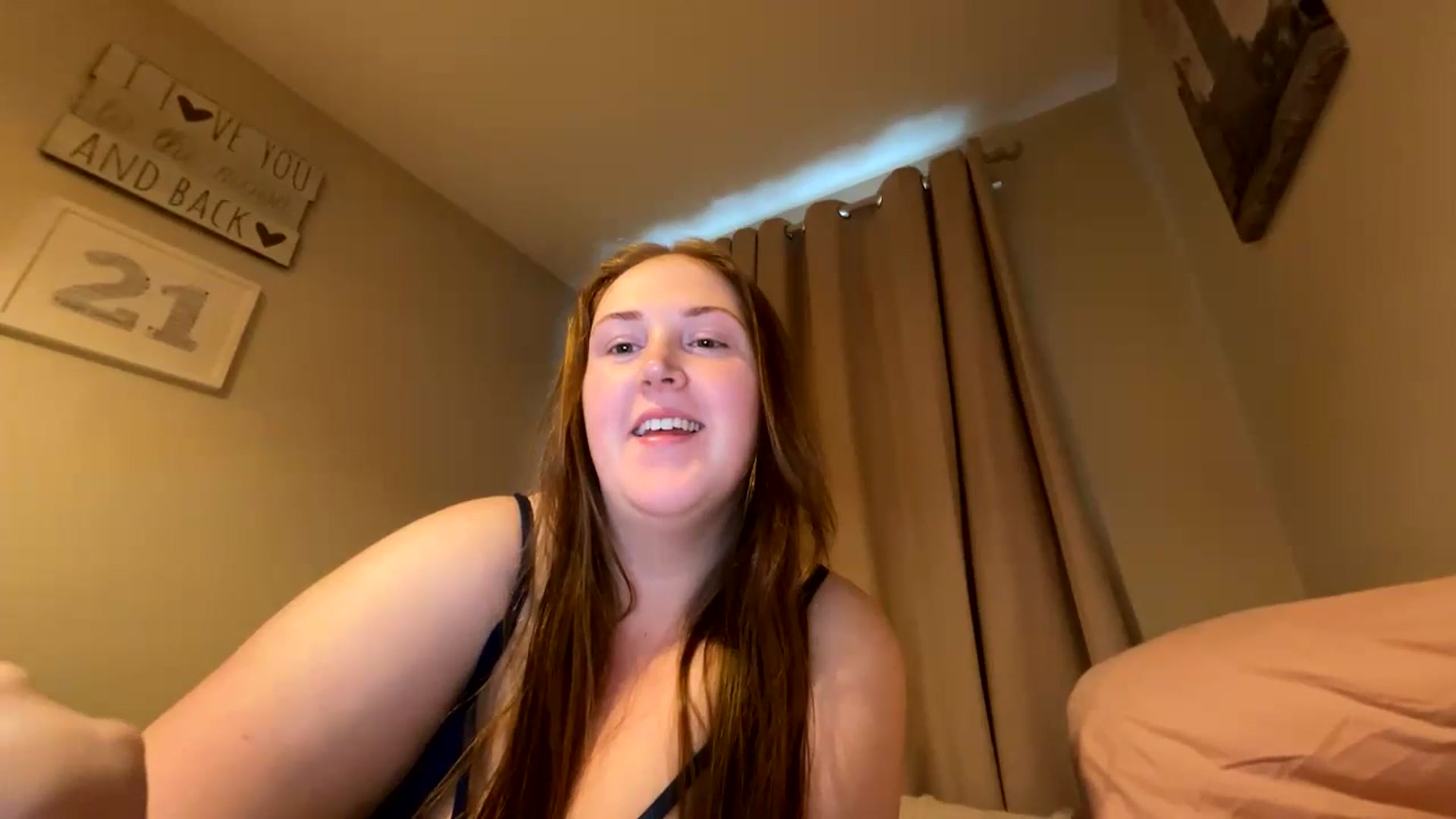 Gallery image thumbnail from Curvyrouge95's myfreecams stream on, 07/22/2024, 07:48 image 14 of 20