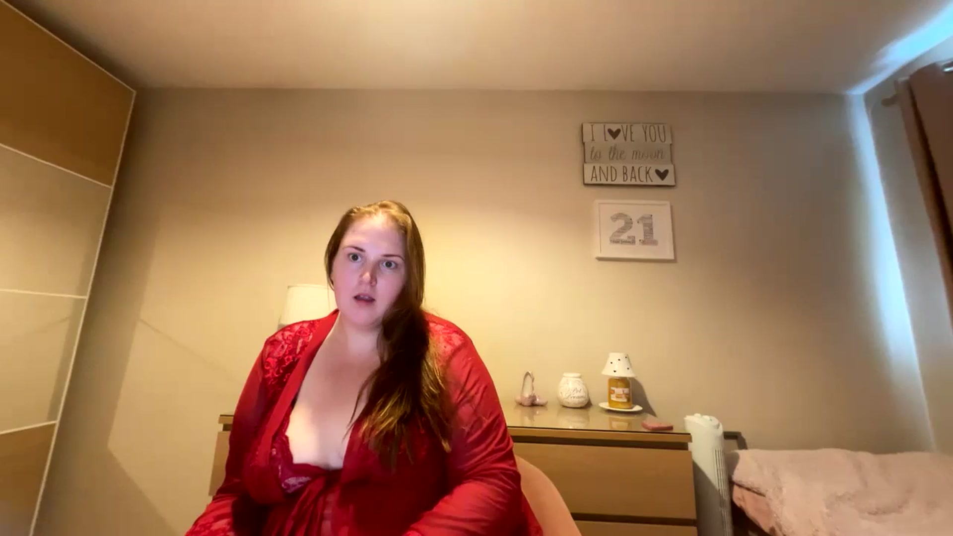 Gallery image thumbnail from Curvyrouge95's myfreecams stream on, 07/24/2024, 12:22 image 16 of 20