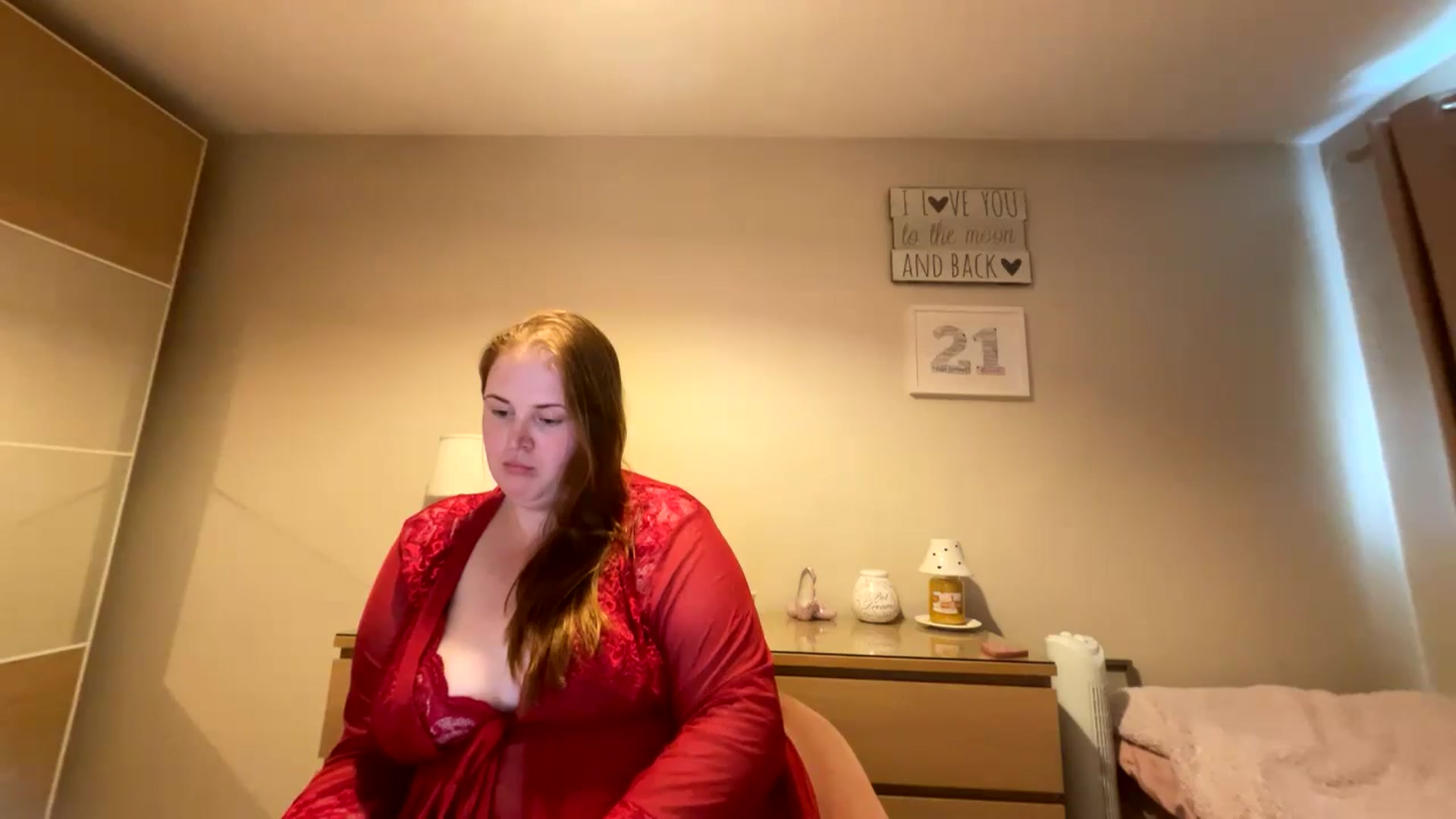 Gallery image thumbnail from Curvyrouge95's myfreecams stream on, 07/24/2024, 12:22 image 15 of 20