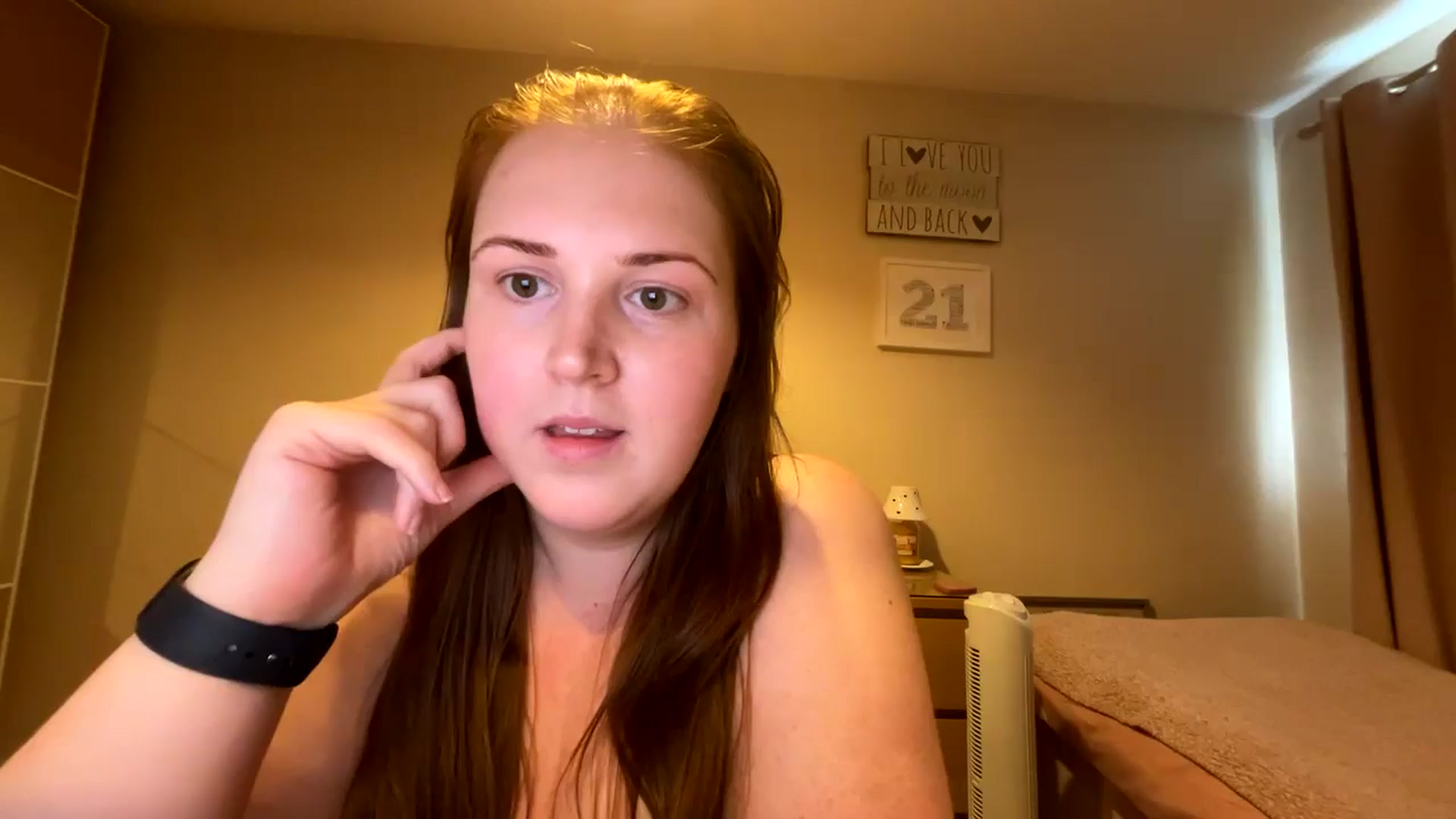 Gallery image thumbnail from Curvyrouge95's myfreecams stream on, 07/26/2024, 15:31 image 13 of 20