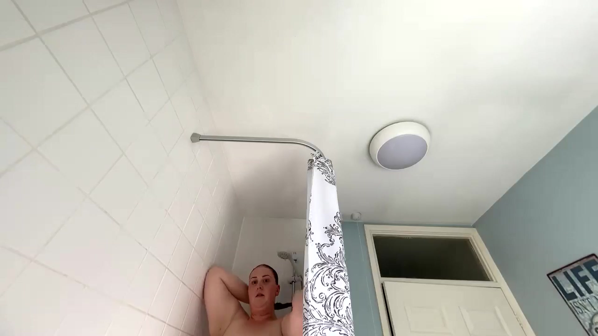 Gallery image thumbnail from Curvyrouge95's myfreecams stream on, 07/27/2024, 16:43 image 10 of 20