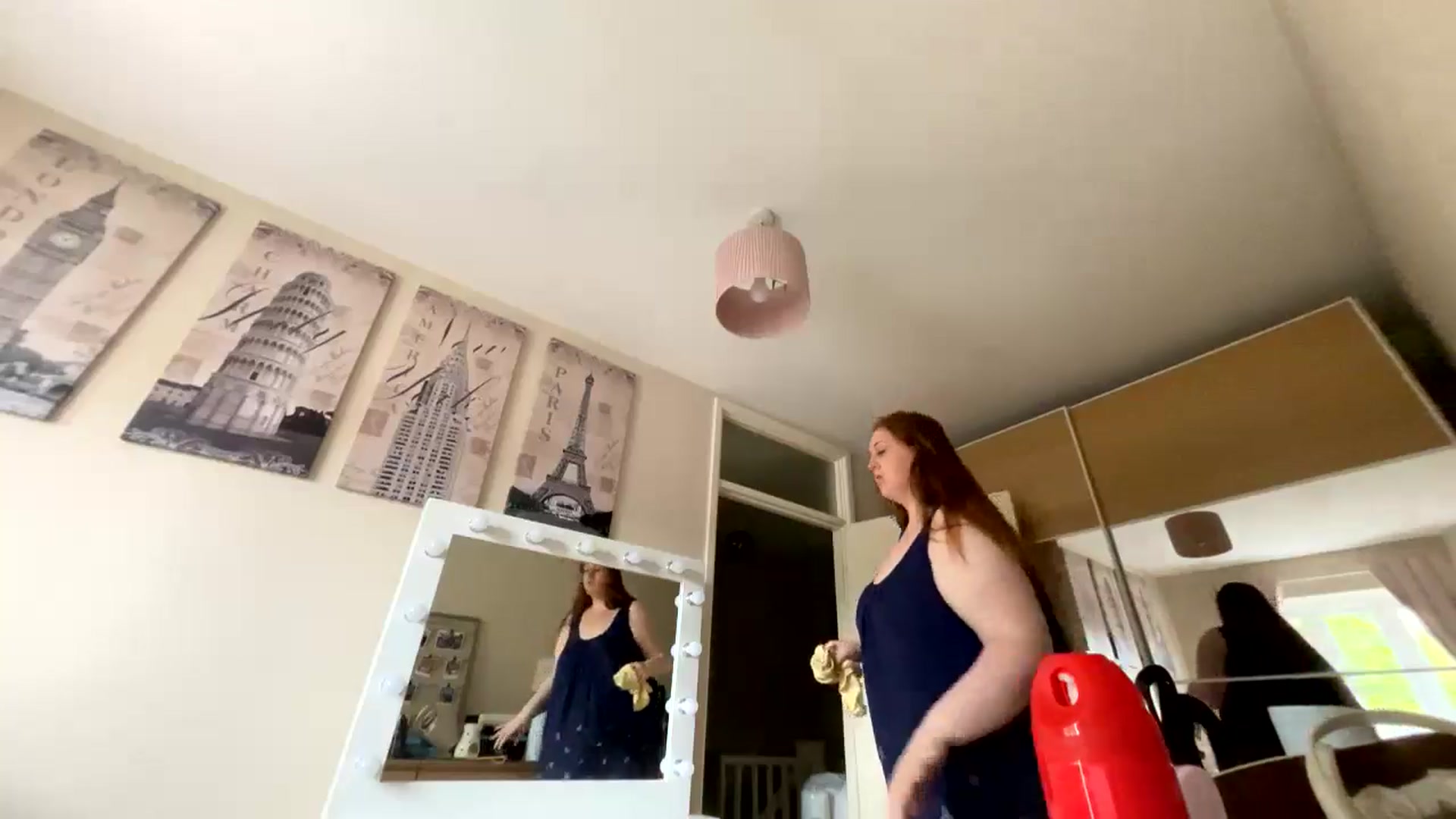 Gallery image thumbnail from Curvyrouge95's myfreecams stream on, 08/05/2024, 09:30 image 13 of 20