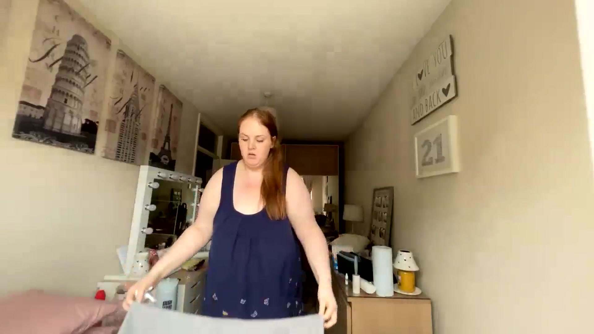 Gallery image thumbnail from Curvyrouge95's myfreecams stream on, 08/05/2024, 09:30 image 8 of 20