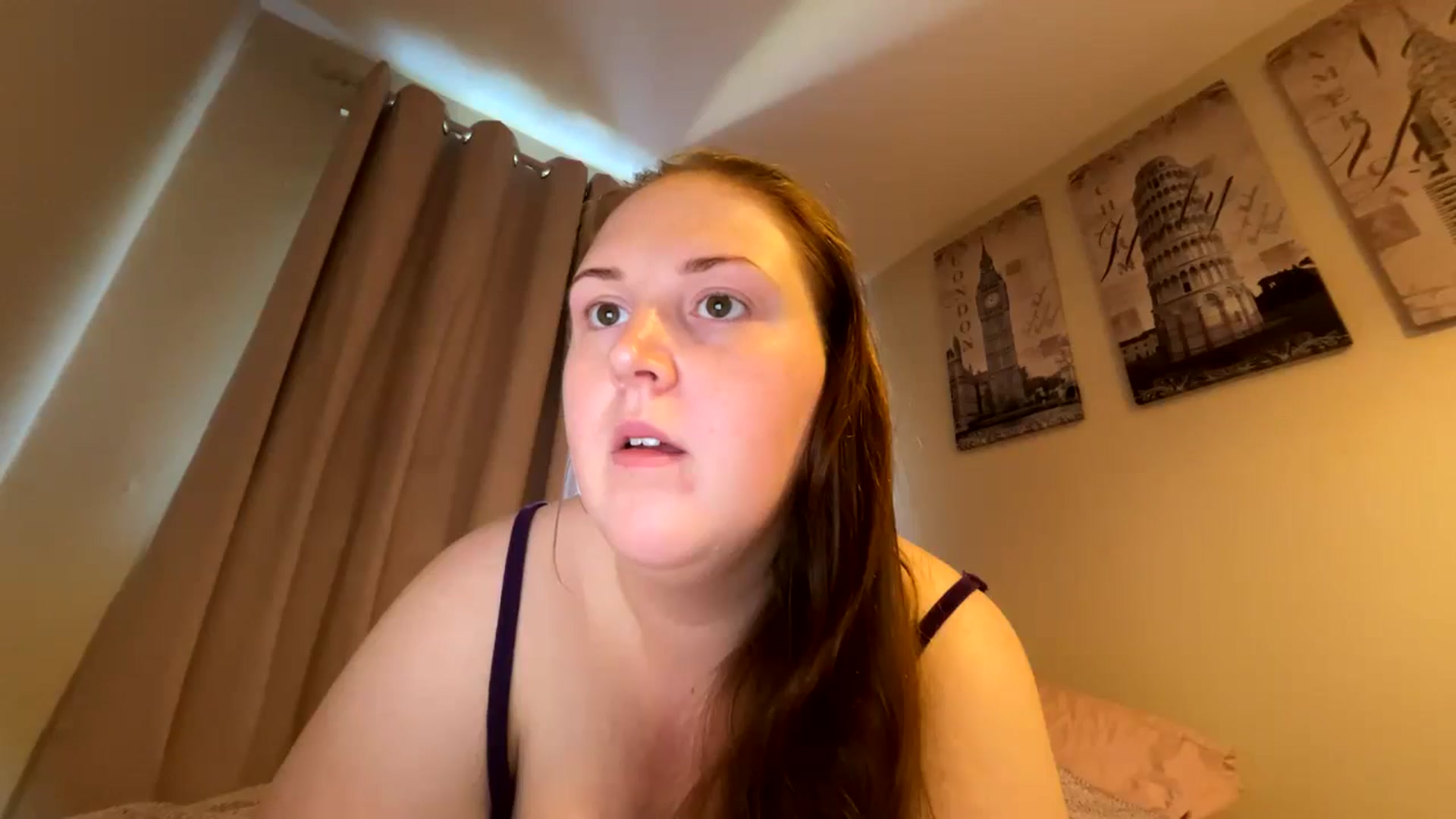 Gallery image thumbnail from Curvyrouge95's myfreecams stream on, 08/30/2024, 09:24 image 13 of 20