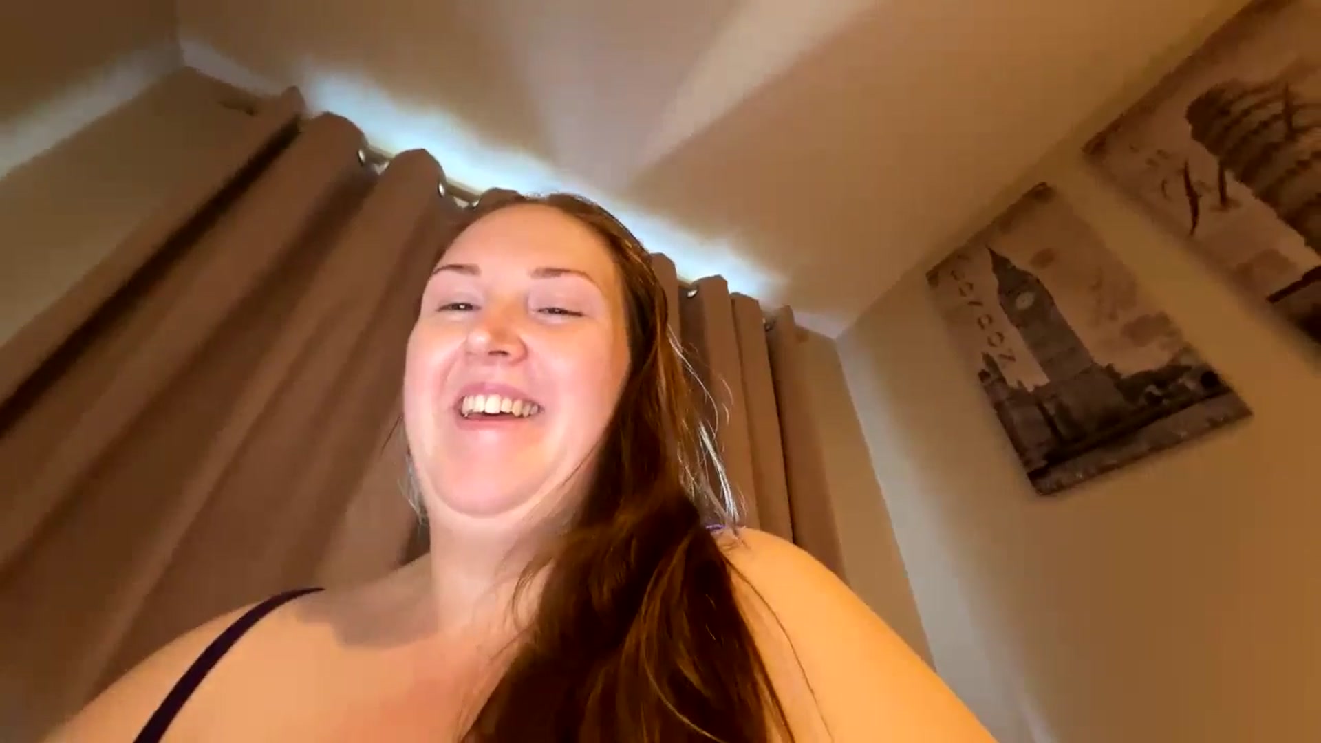 Gallery image thumbnail from Curvyrouge95's myfreecams stream on, 08/30/2024, 09:24 image 5 of 20