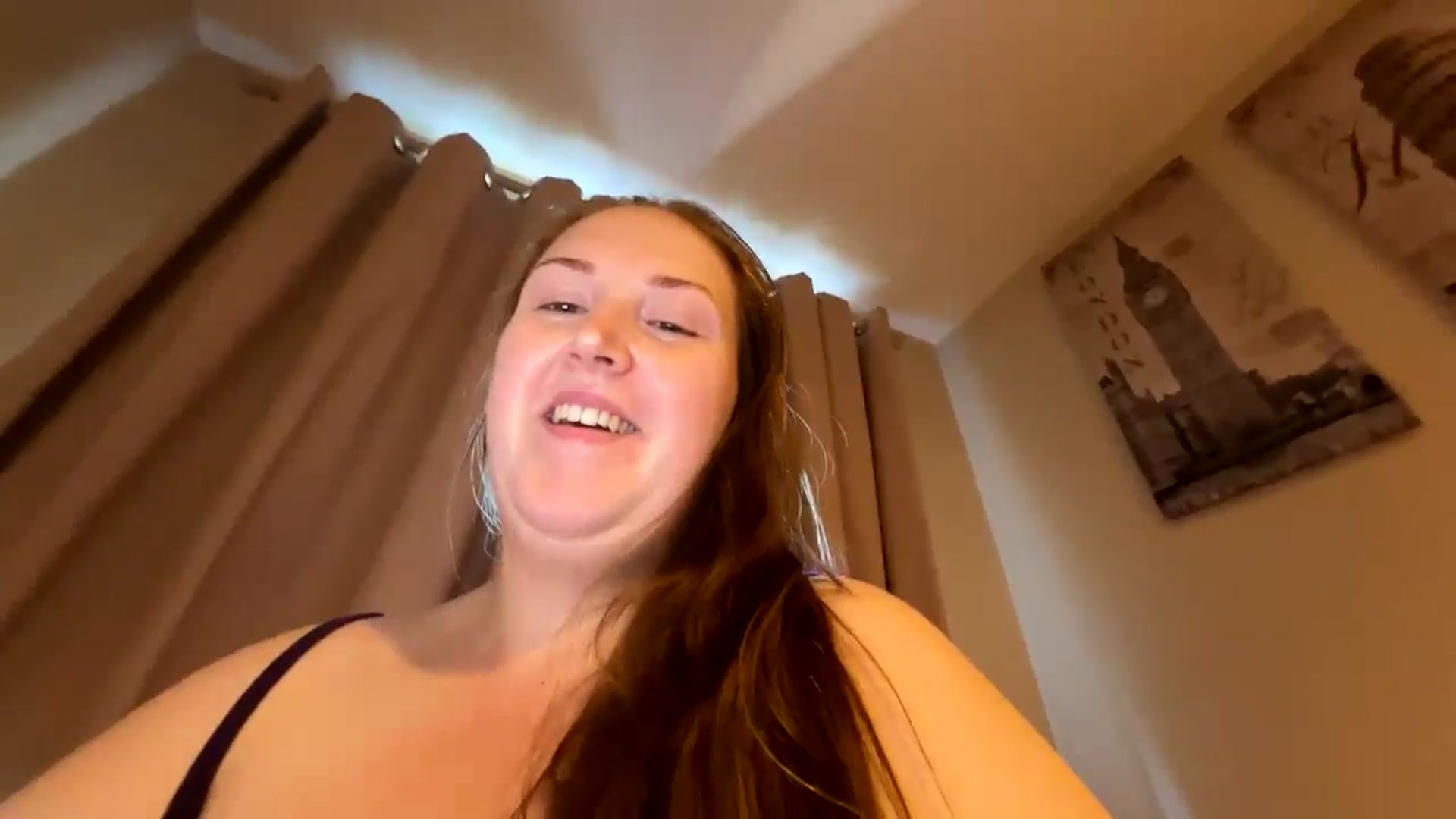 Gallery image thumbnail from Curvyrouge95's myfreecams stream on, 08/30/2024, 09:24 image 4 of 20