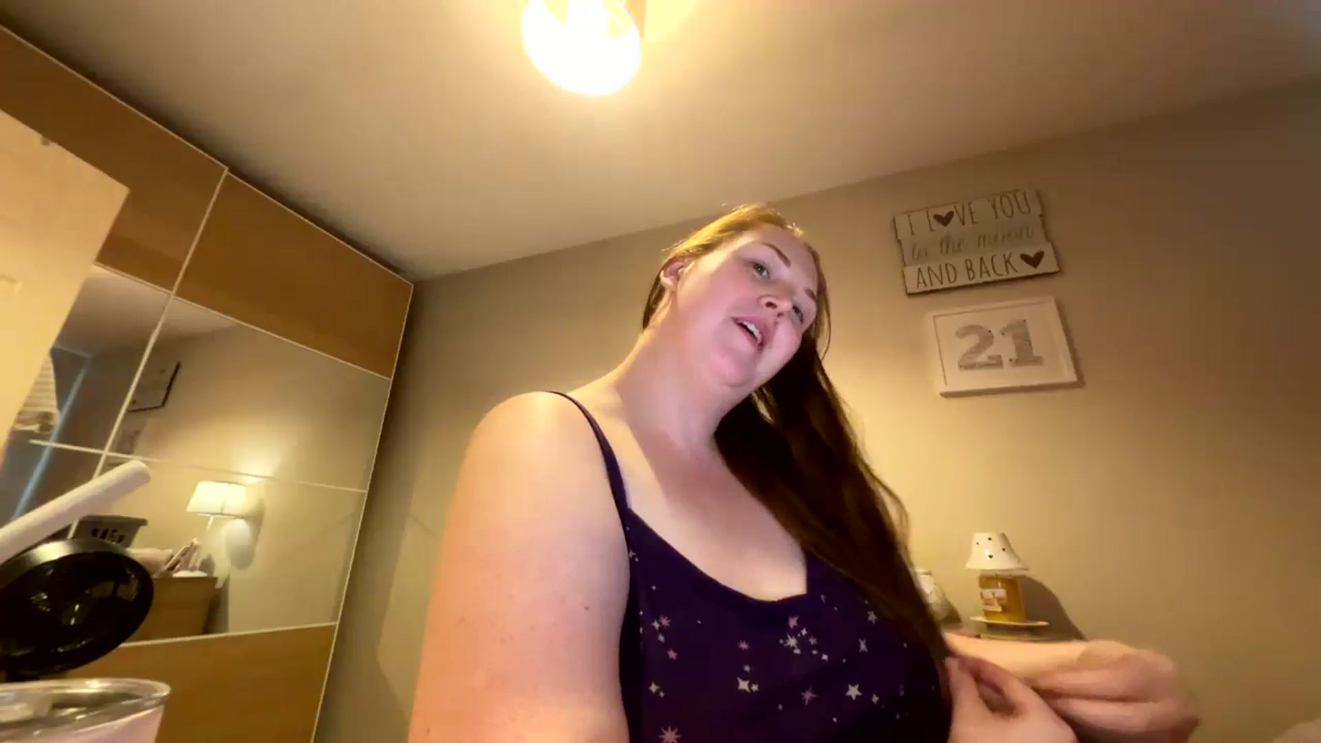 Gallery image thumbnail from Curvyrouge95's myfreecams stream on, 08/30/2024, 11:27 image 10 of 20
