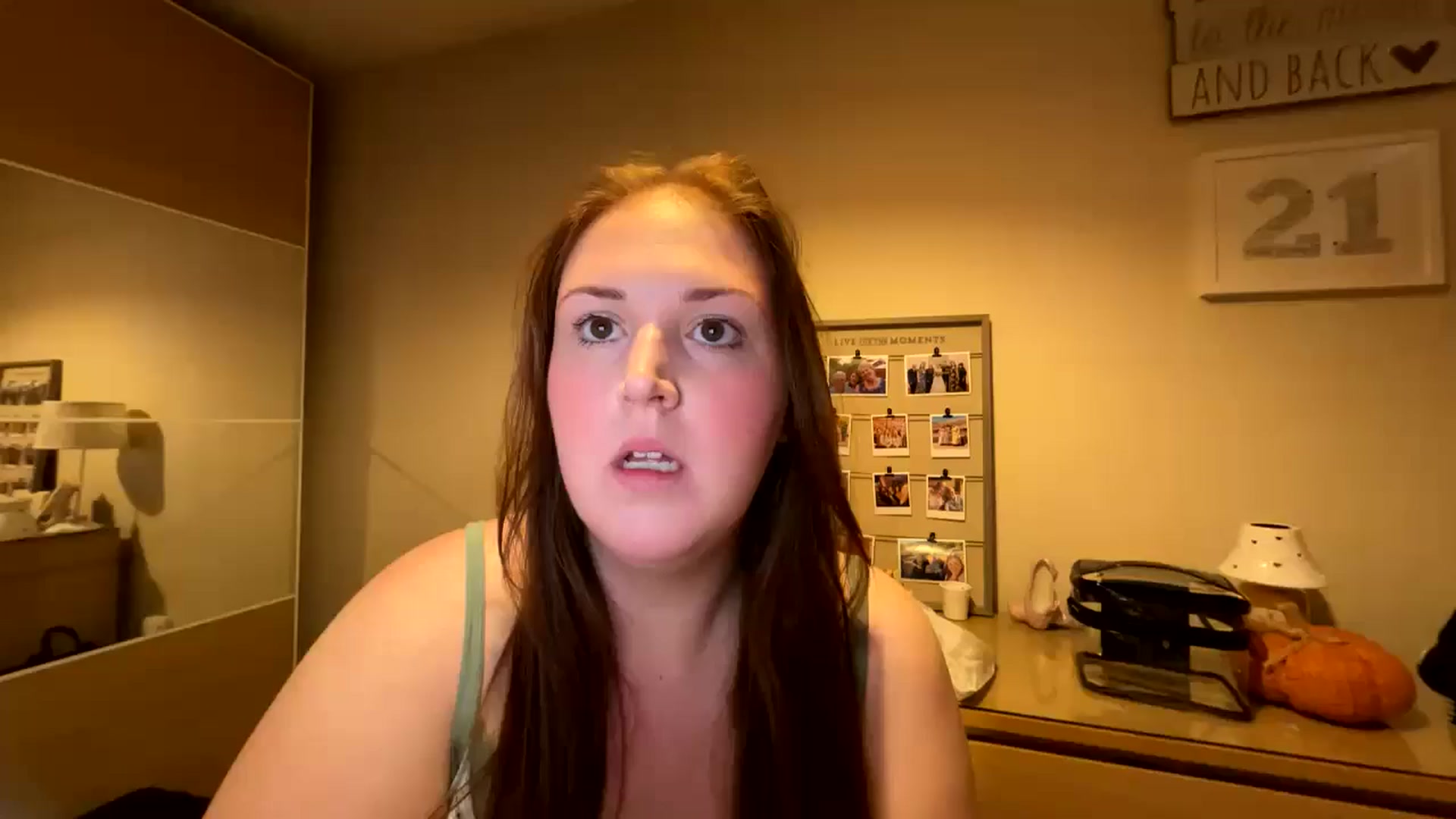 Gallery image thumbnail from Curvyrouge95's myfreecams stream on, 09/16/2024, 09:01 image 1 of 20