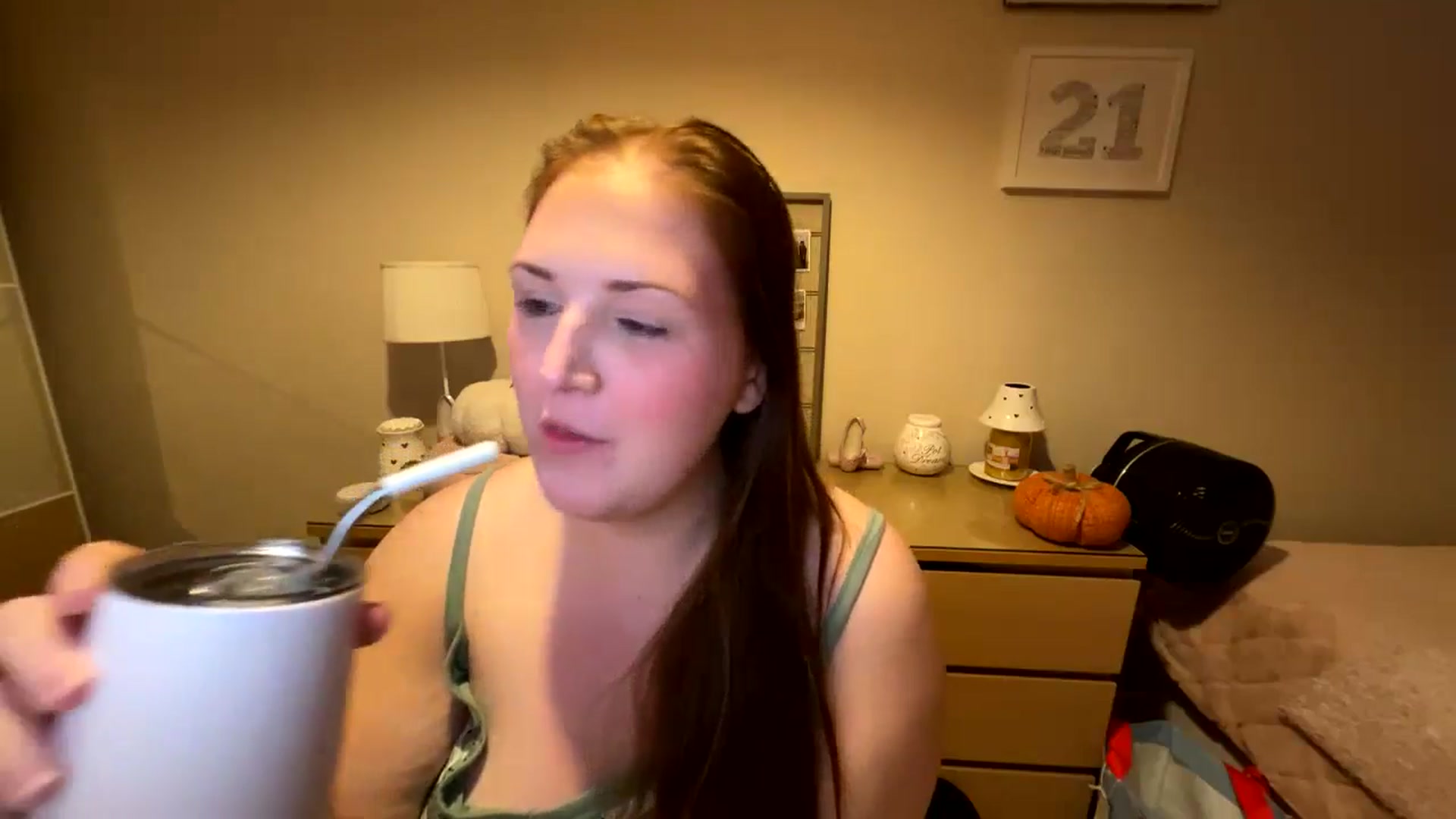 Gallery image thumbnail from Curvyrouge95's myfreecams stream on, 09/16/2024, 11:12 image 9 of 20