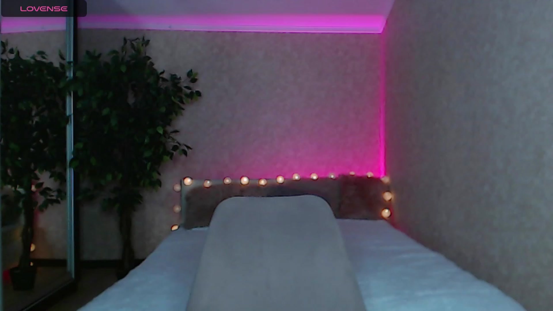 Gallery image thumbnail from Cut1e_cut1e's myfreecams stream on, 01/16/2024, 14:55 image 4 of 20