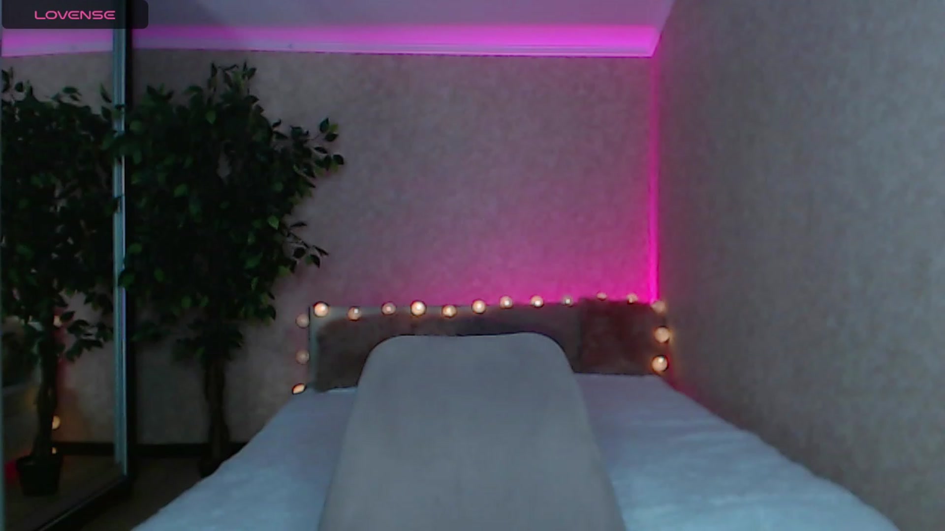 Gallery image thumbnail from Cut1e_cut1e's myfreecams stream on, 01/16/2024, 14:55 image 5 of 20