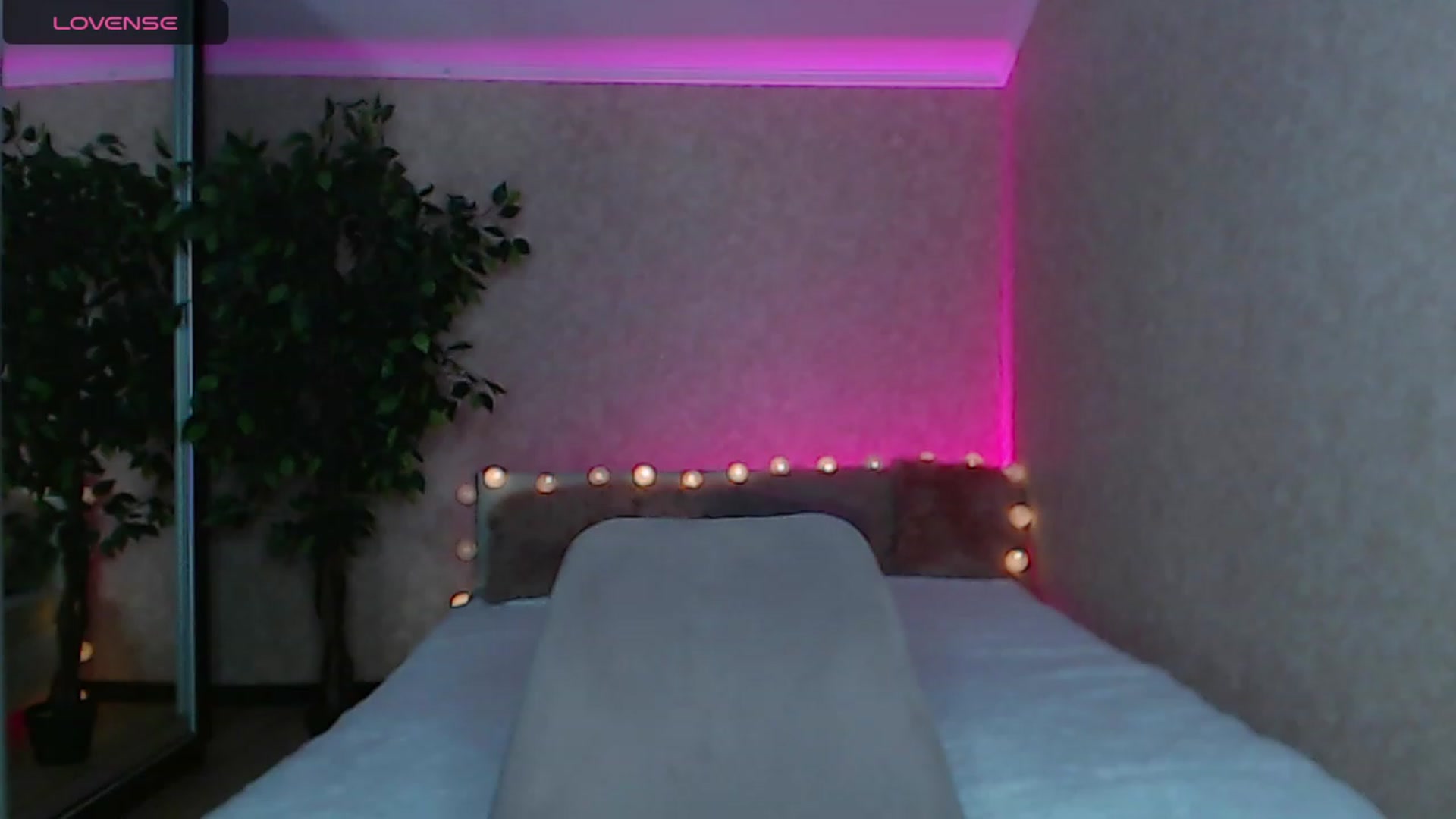 Gallery image thumbnail from Cut1e_cut1e's myfreecams stream on, 01/16/2024, 14:55 image 2 of 20