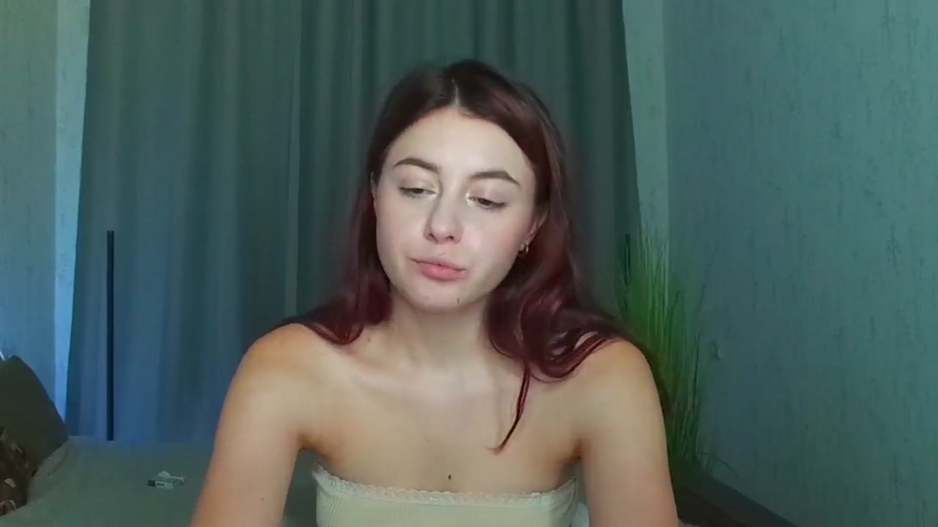 Gallery image thumbnail from Cut1e_cut1e's myfreecams stream on, 09/15/2024, 12:09 image 6 of 20
