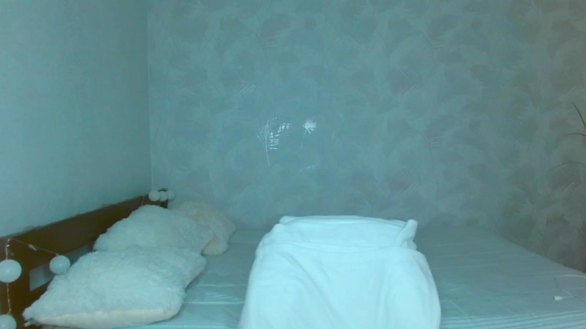 Gallery image thumbnail from Cut1e_cut1e's myfreecams stream on, 09/16/2024, 12:19 image 7 of 20