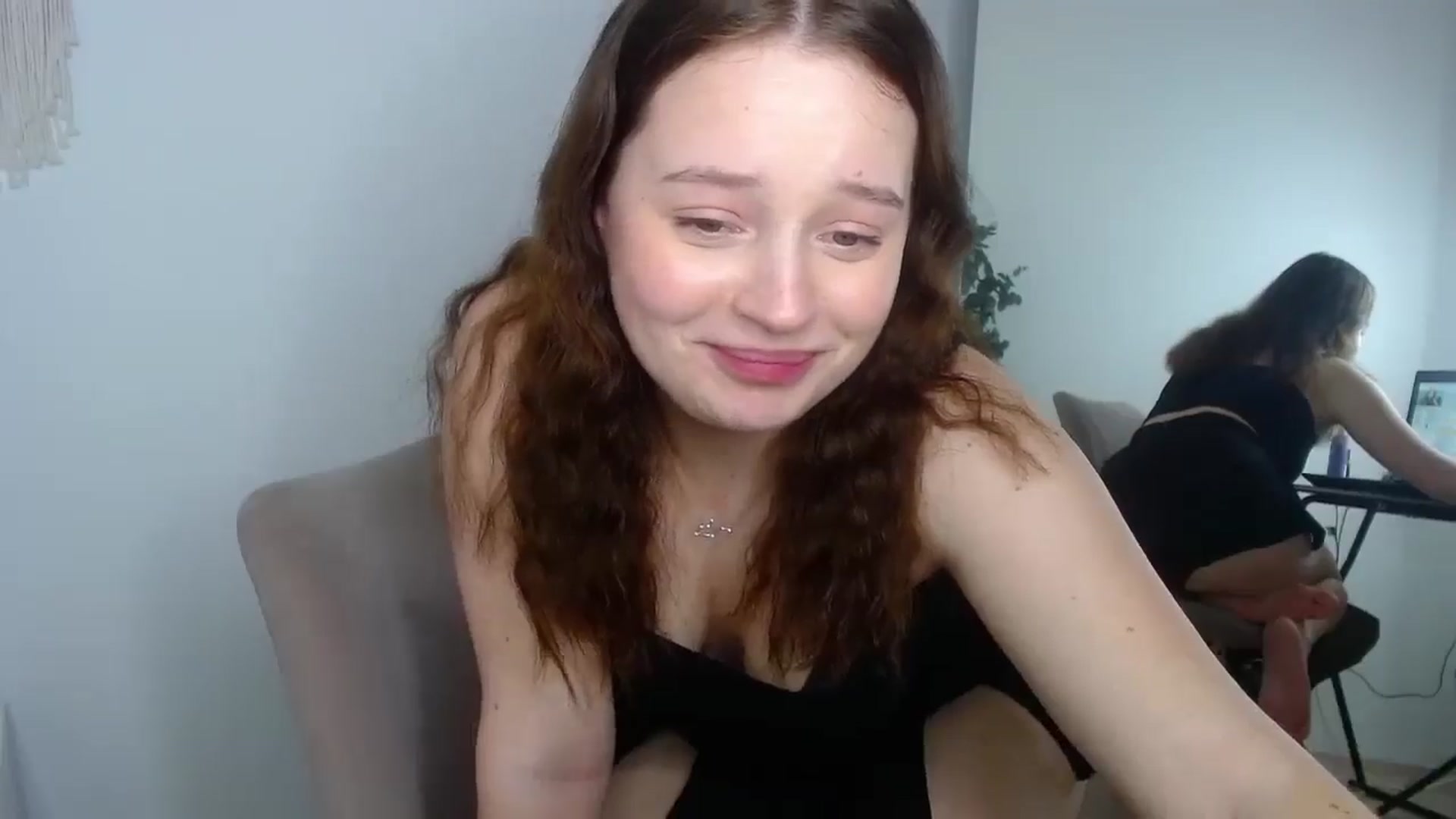 Gallery image thumbnail from Cut1e_cutie1's myfreecams stream on, 05/28/2025, 17:46 image 7 of 20