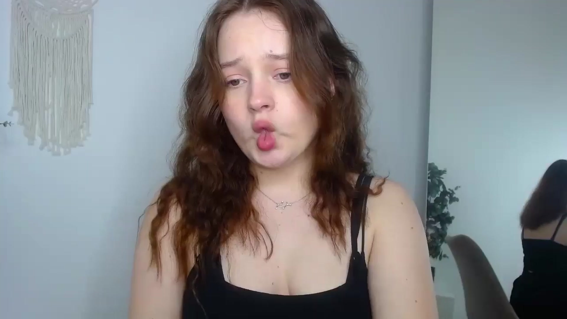 Gallery image thumbnail from Cut1e_cutie1's myfreecams stream on, 05/28/2025, 18:52 image 17 of 20