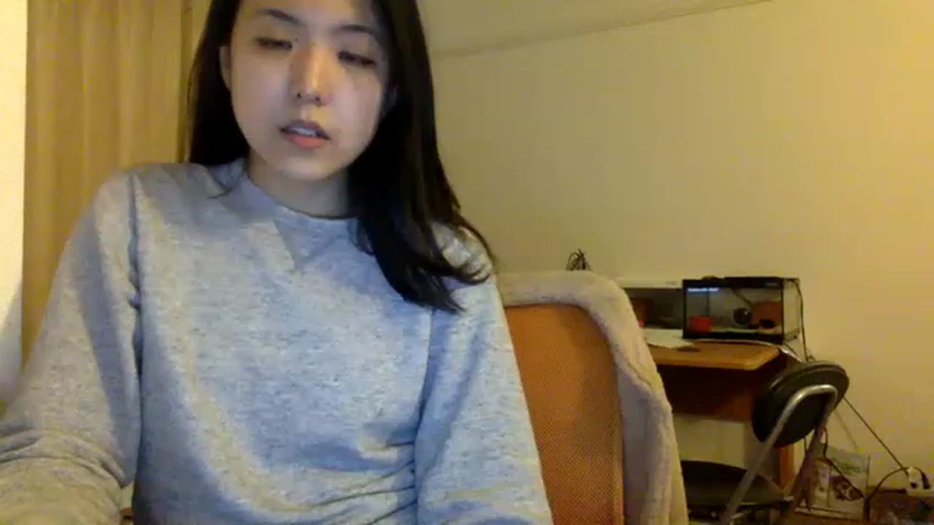 Gallery image thumbnail from Cut31iVanny__'s myfreecams stream on, 03/20/2023, 08:35 image 14 of 20