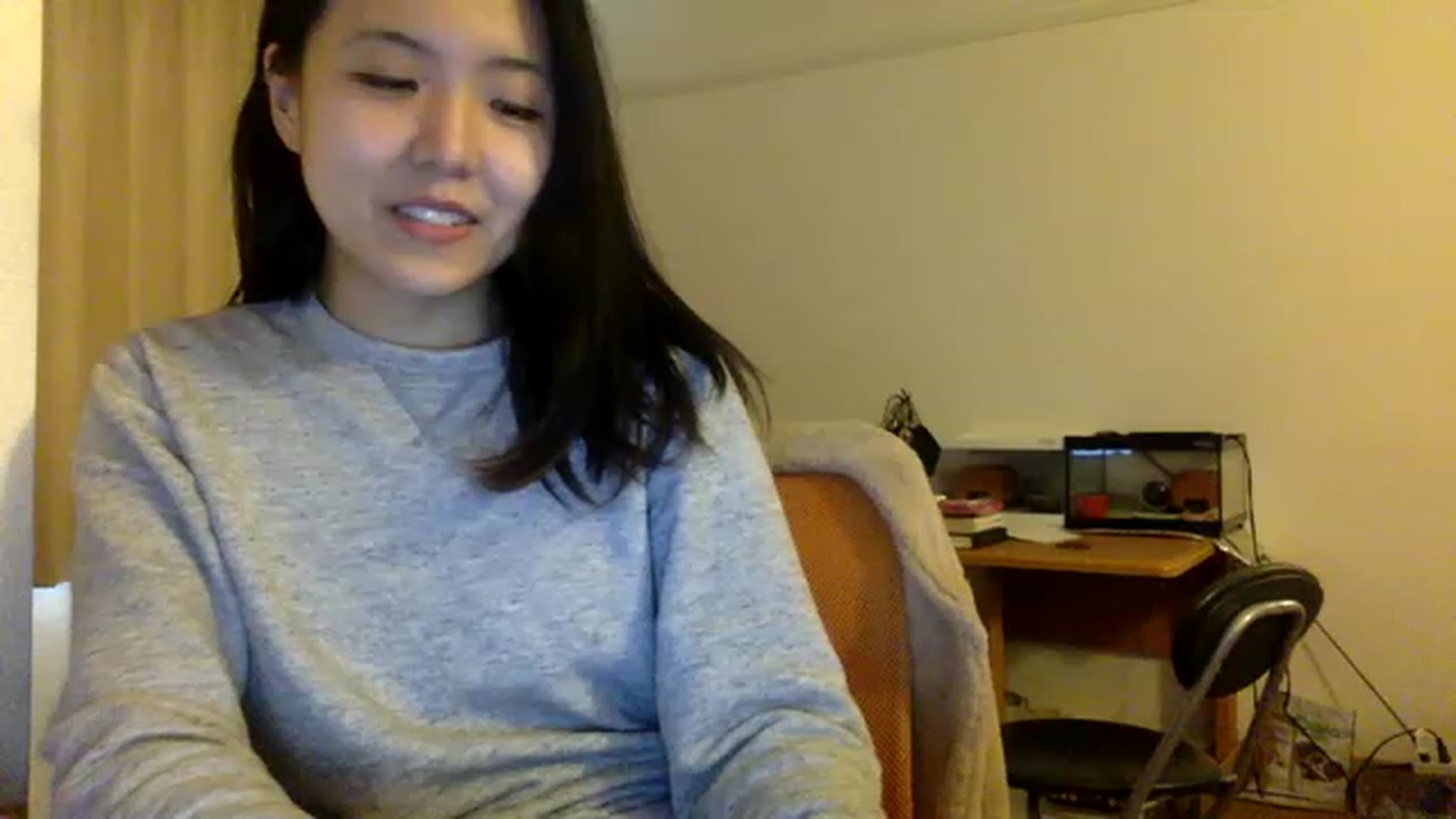 Gallery image thumbnail from Cut31iVanny__'s myfreecams stream on, 03/20/2023, 08:35 image 15 of 20