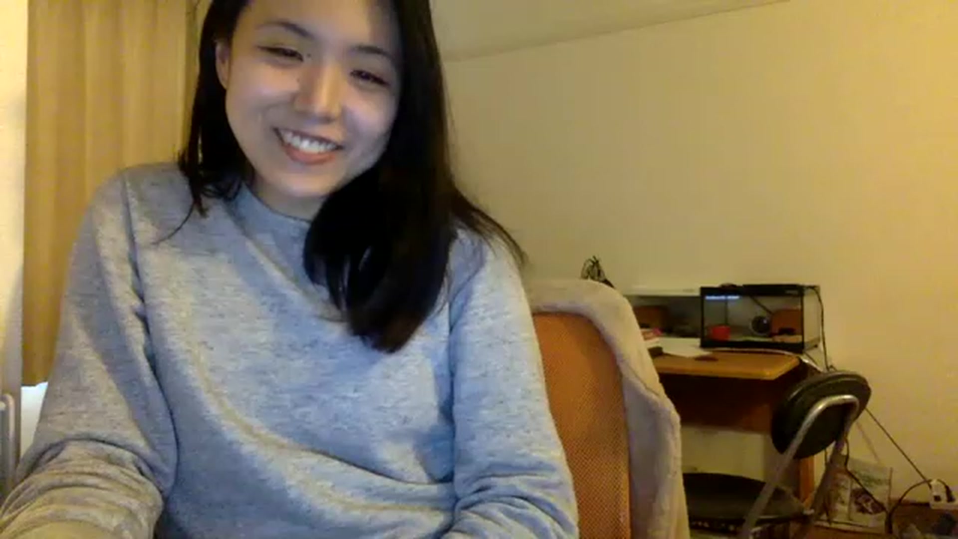 Gallery image thumbnail from Cut31iVanny__'s myfreecams stream on, 03/20/2023, 08:35 image 10 of 20