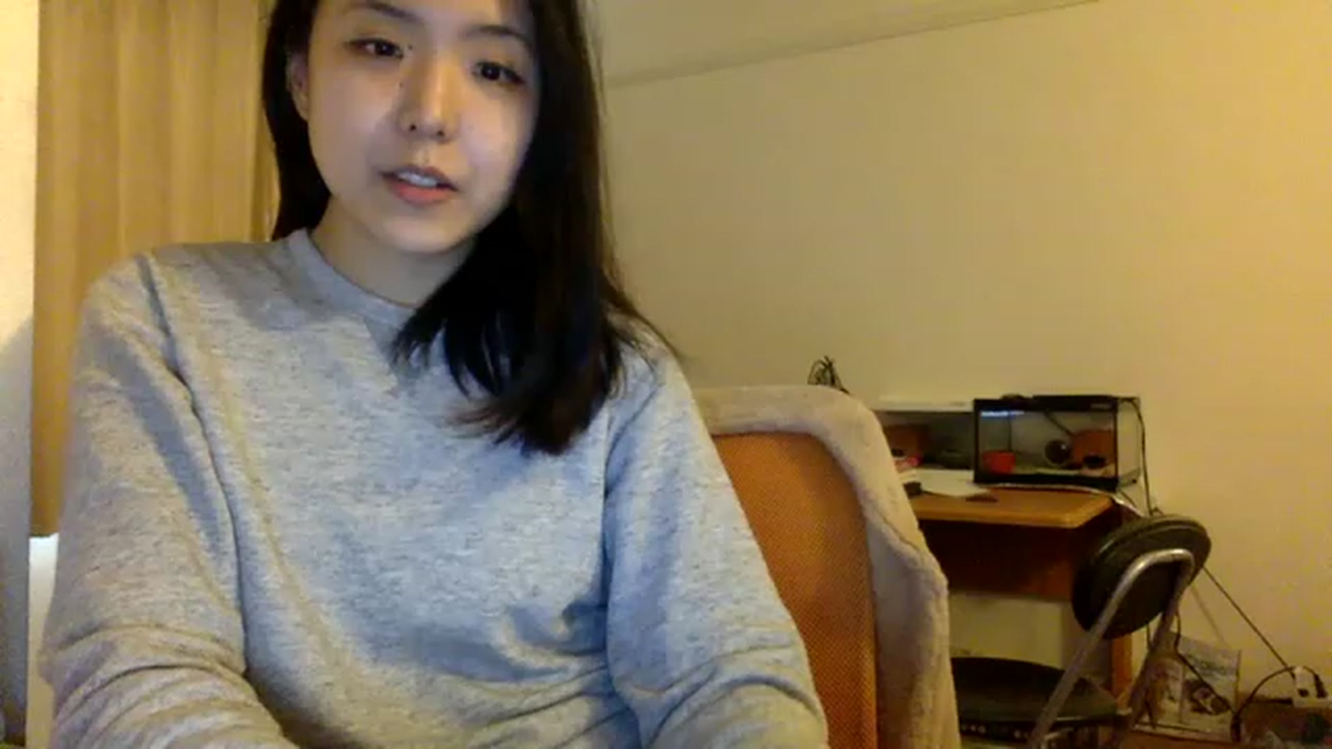 Gallery image thumbnail from Cut31iVanny__'s myfreecams stream on, 03/20/2023, 08:35 image 12 of 20