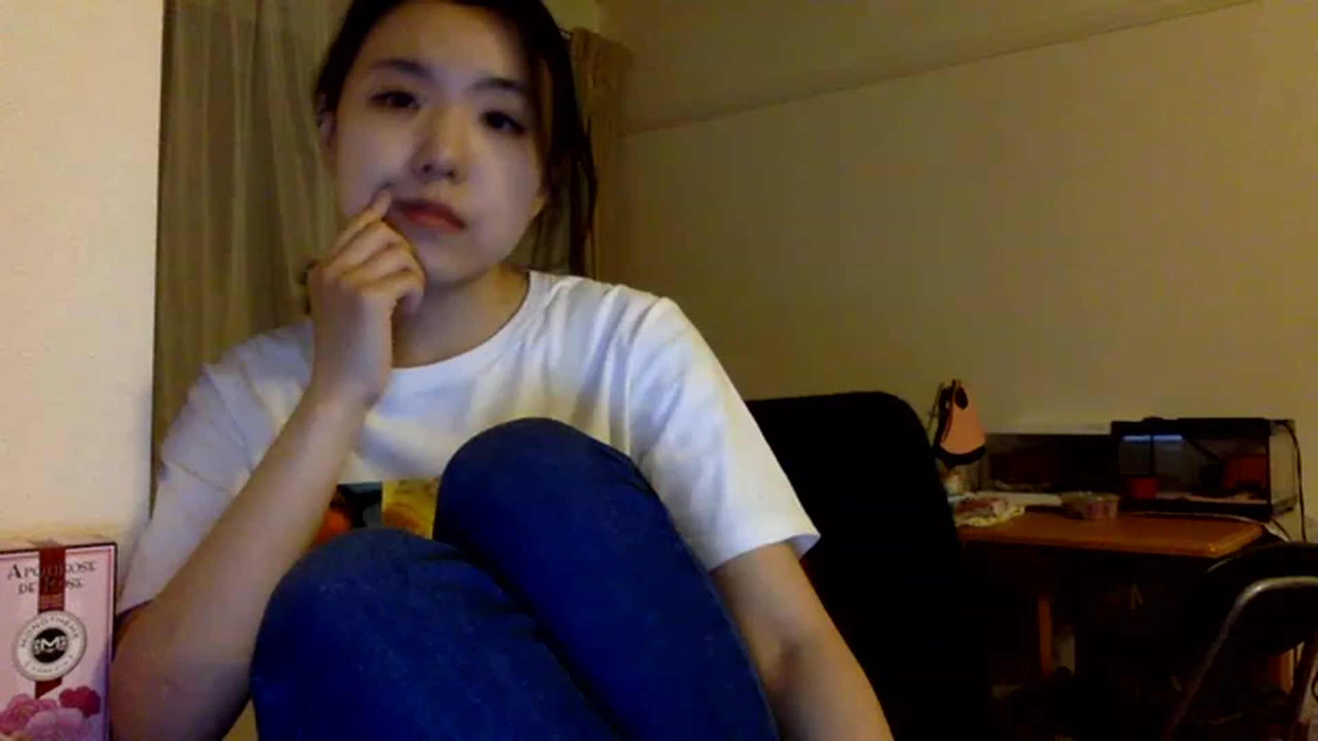 Gallery image thumbnail from Cut31iVanny__'s myfreecams stream on, 04/21/2023, 12:35 image 8 of 20