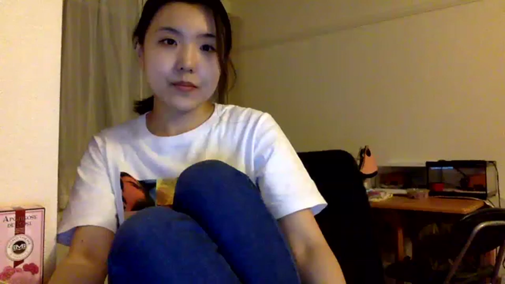 Gallery image thumbnail from Cut31iVanny__'s myfreecams stream on, 04/21/2023, 12:35 image 17 of 20