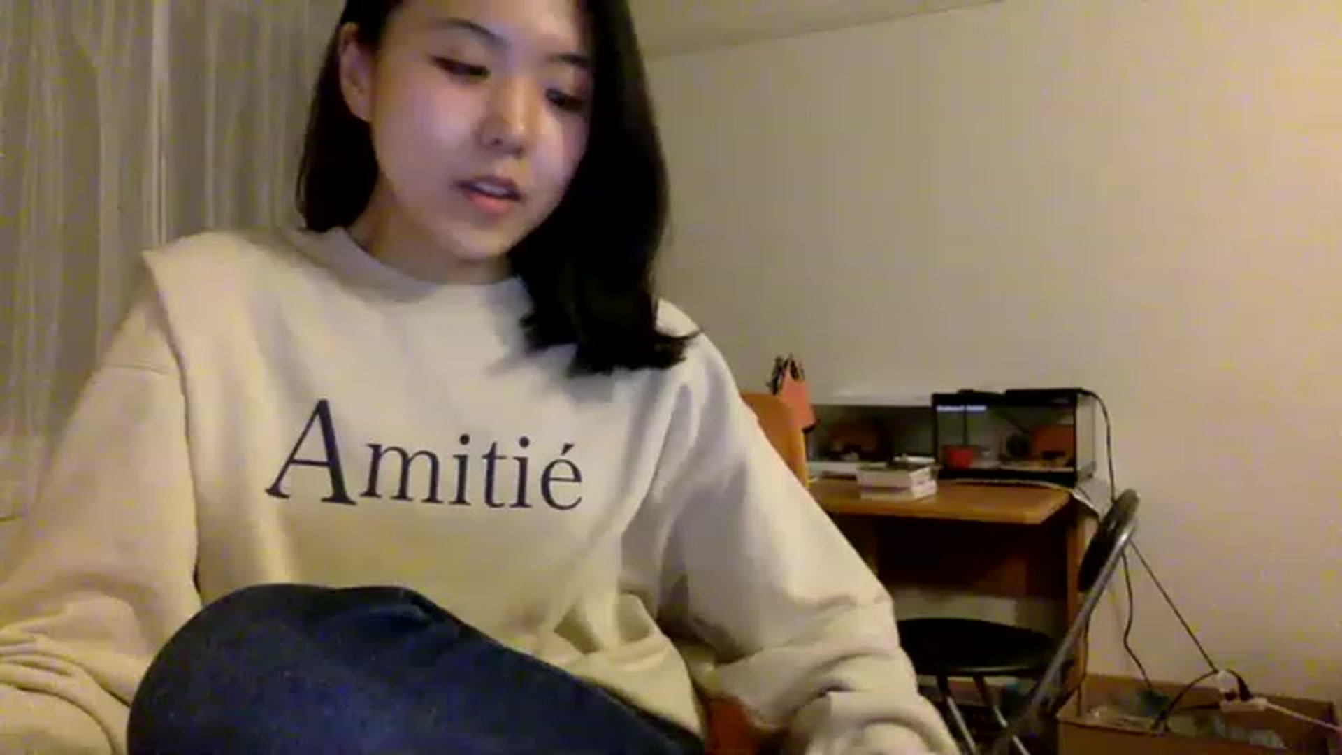 Gallery image thumbnail from Cut31iVanny__'s myfreecams stream on, 05/04/2023, 13:22 image 4 of 20
