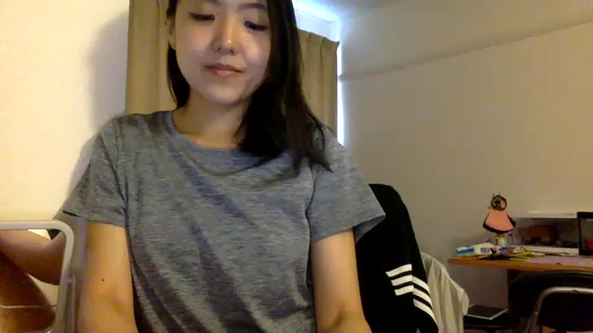Gallery image thumbnail from Cut31iVanny__'s myfreecams stream on, 06/02/2023, 07:10 image 17 of 20