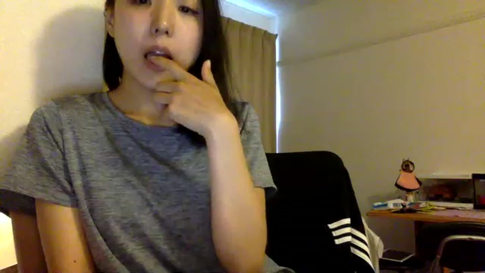 Gallery image thumbnail from Cut31iVanny__'s myfreecams stream on, 06/02/2023, 07:10 image 12 of 20