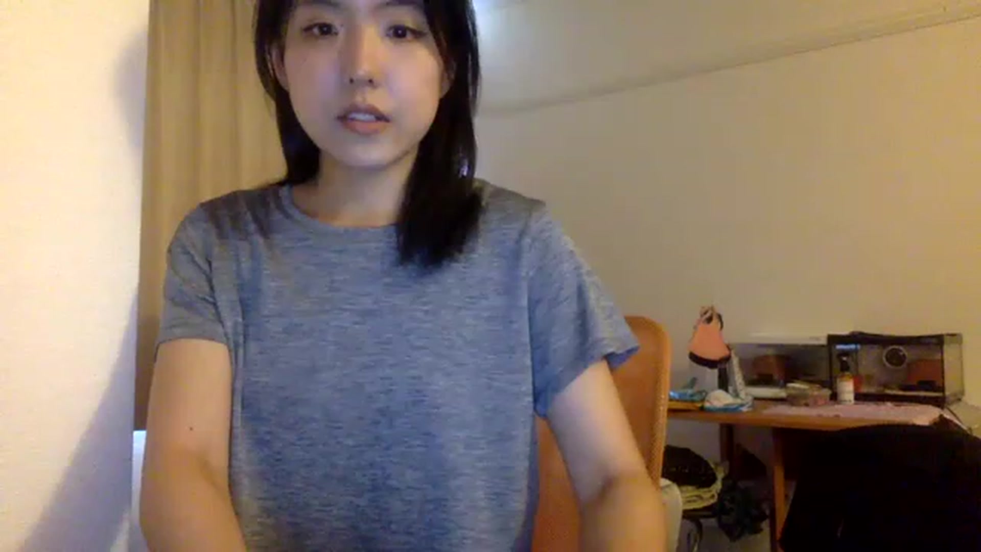 Gallery image thumbnail from Cut31iVanny__'s myfreecams stream on, 06/16/2023, 01:00 image 9 of 20
