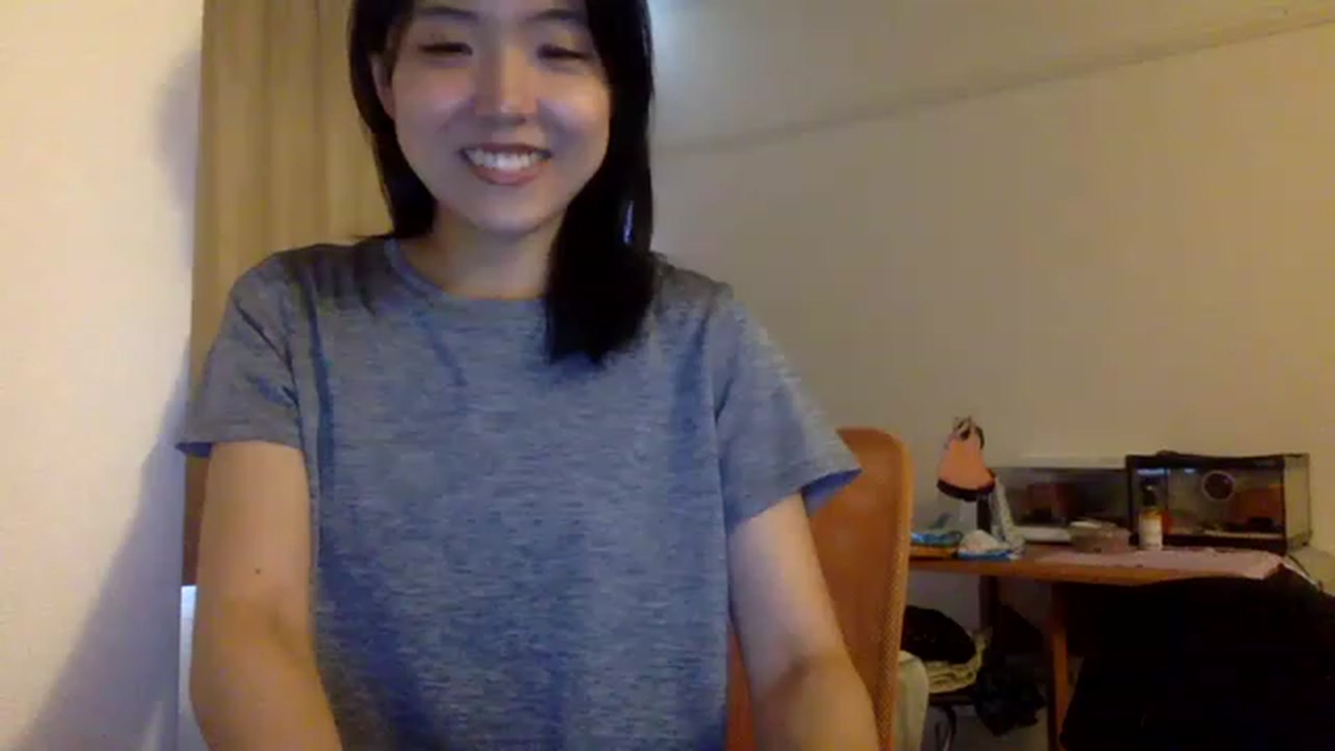Gallery image thumbnail from Cut31iVanny__'s myfreecams stream on, 06/16/2023, 01:00 image 7 of 20