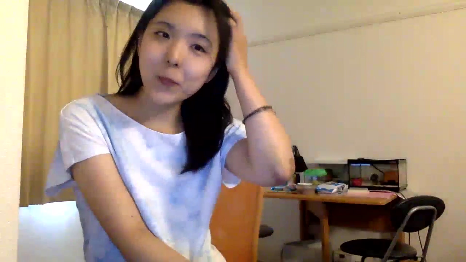 Gallery image thumbnail from Cut31iVanny__'s myfreecams stream on, 07/17/2023, 01:46 image 5 of 20