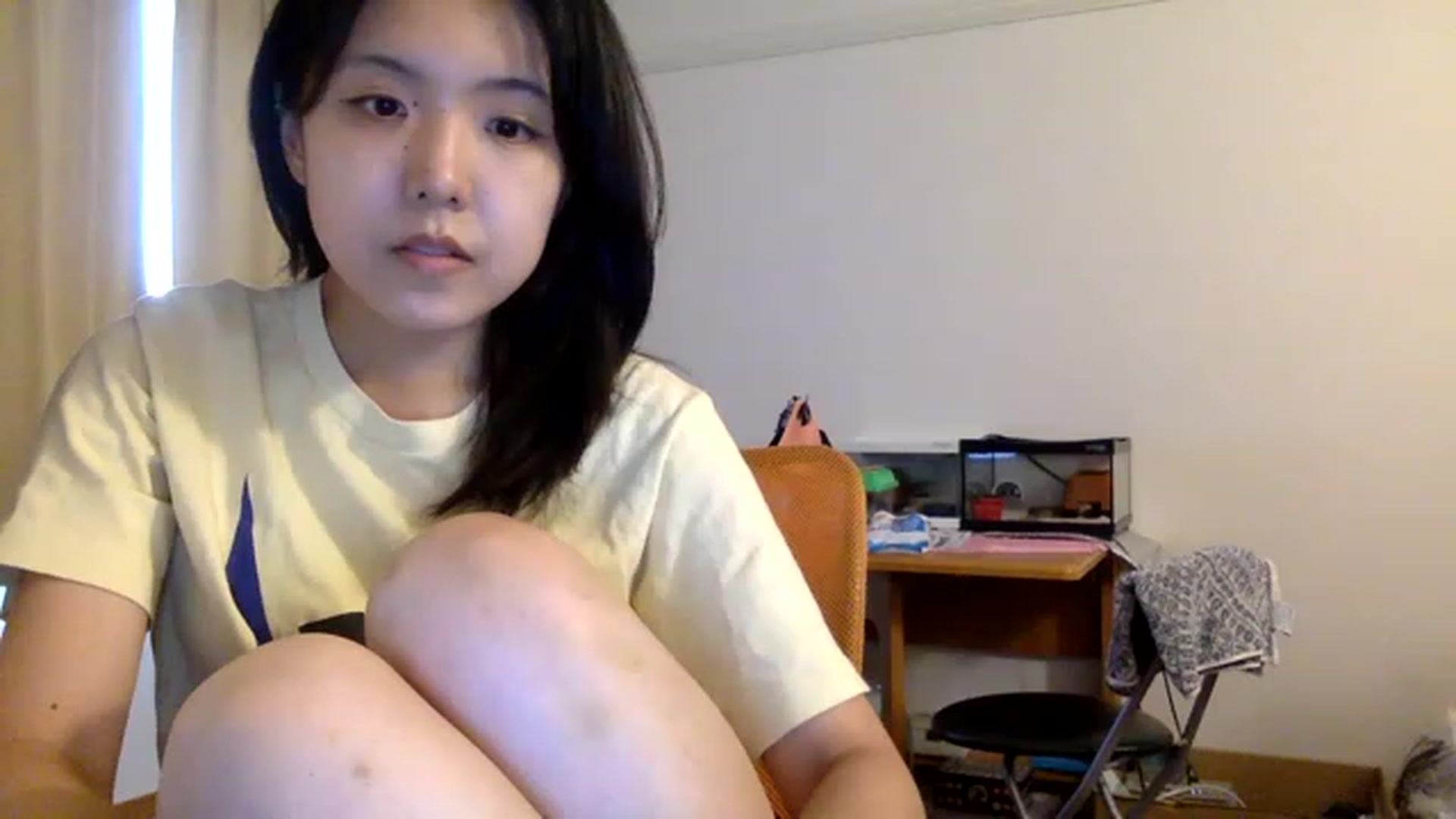 Gallery image thumbnail from Cut31iVanny__'s myfreecams stream on, 07/19/2023, 24:00 image 13 of 20