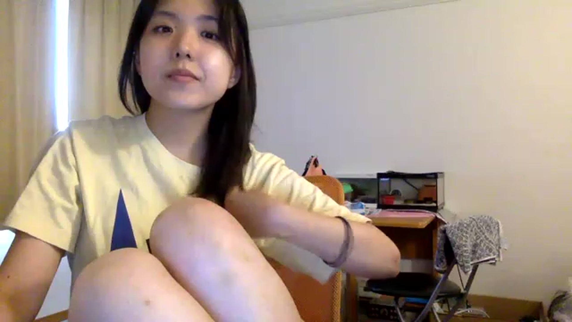 Gallery image thumbnail from Cut31iVanny__'s myfreecams stream on, 07/19/2023, 24:00 image 19 of 20