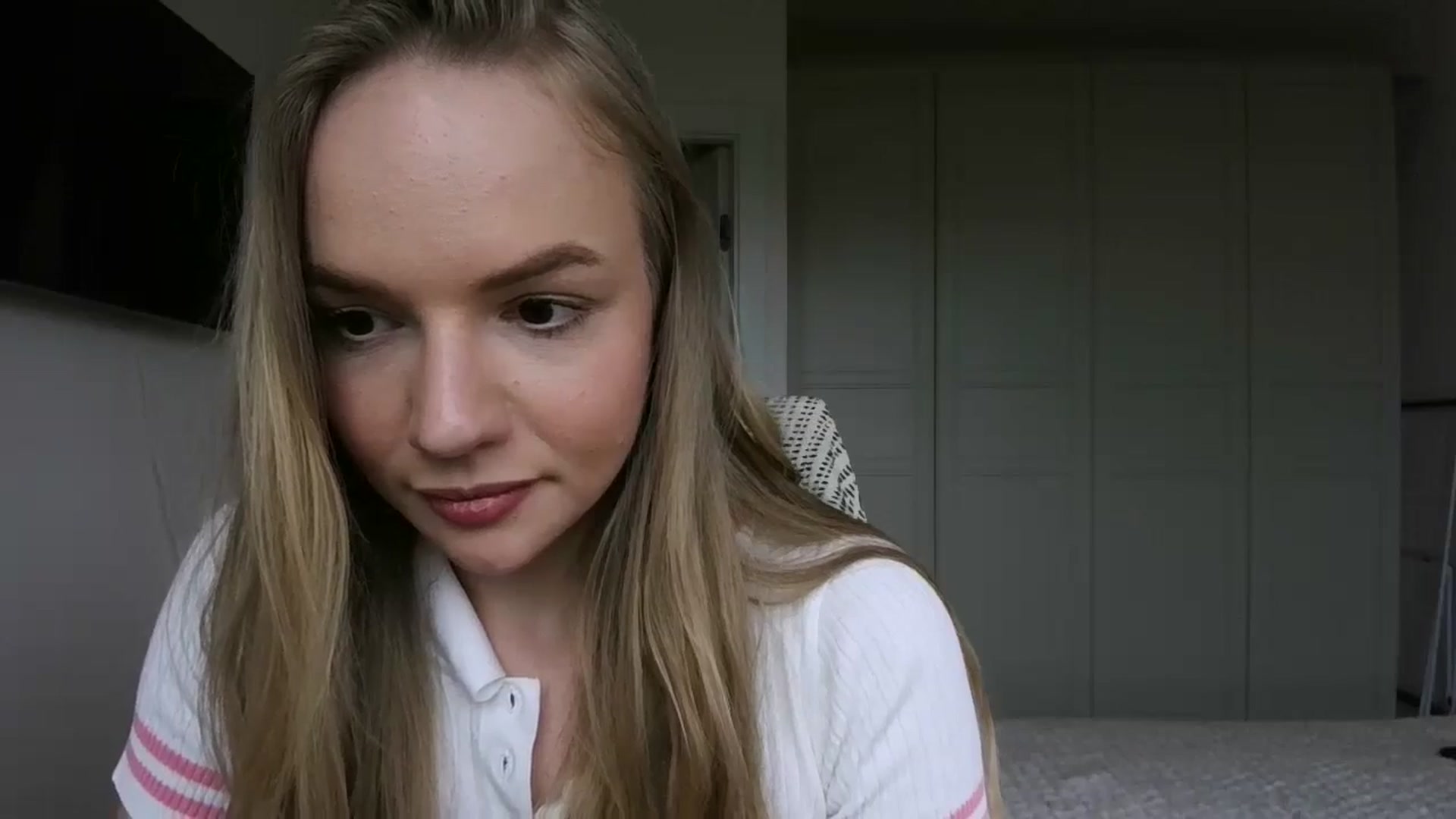 Gallery image thumbnail from Cut34ng3l's myfreecams stream on, 08/02/2024, 15:53 image 19 of 20