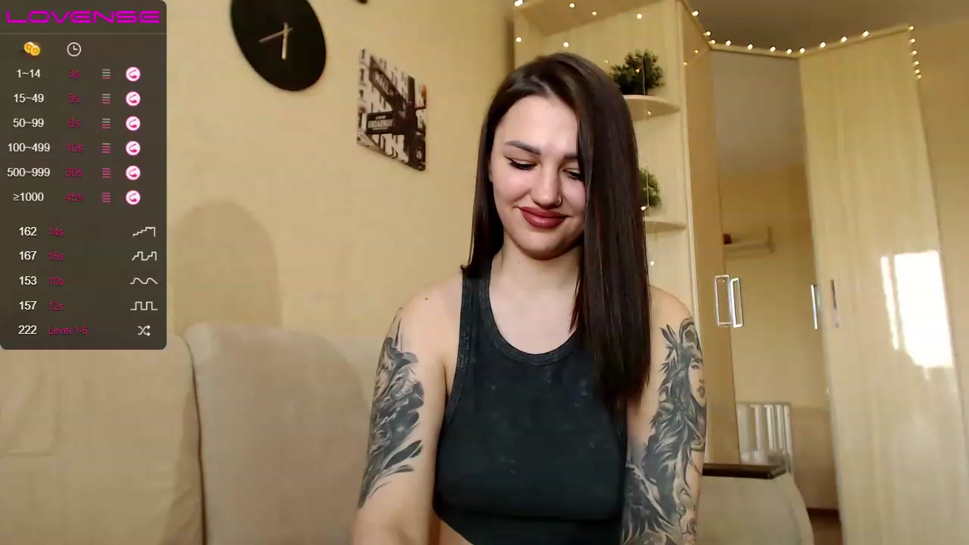 Gallery image thumbnail from CuteAlexa_'s myfreecams stream on, 05/29/2023, 10:43 image 17 of 20