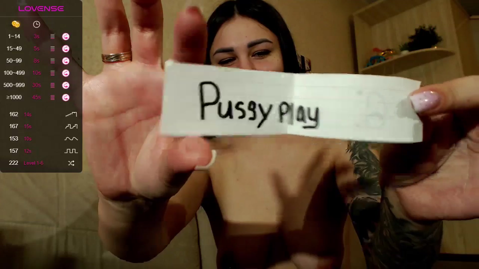 Gallery image thumbnail from CuteAlexa_'s myfreecams stream on, 12/27/2023, 10:22 image 11 of 20