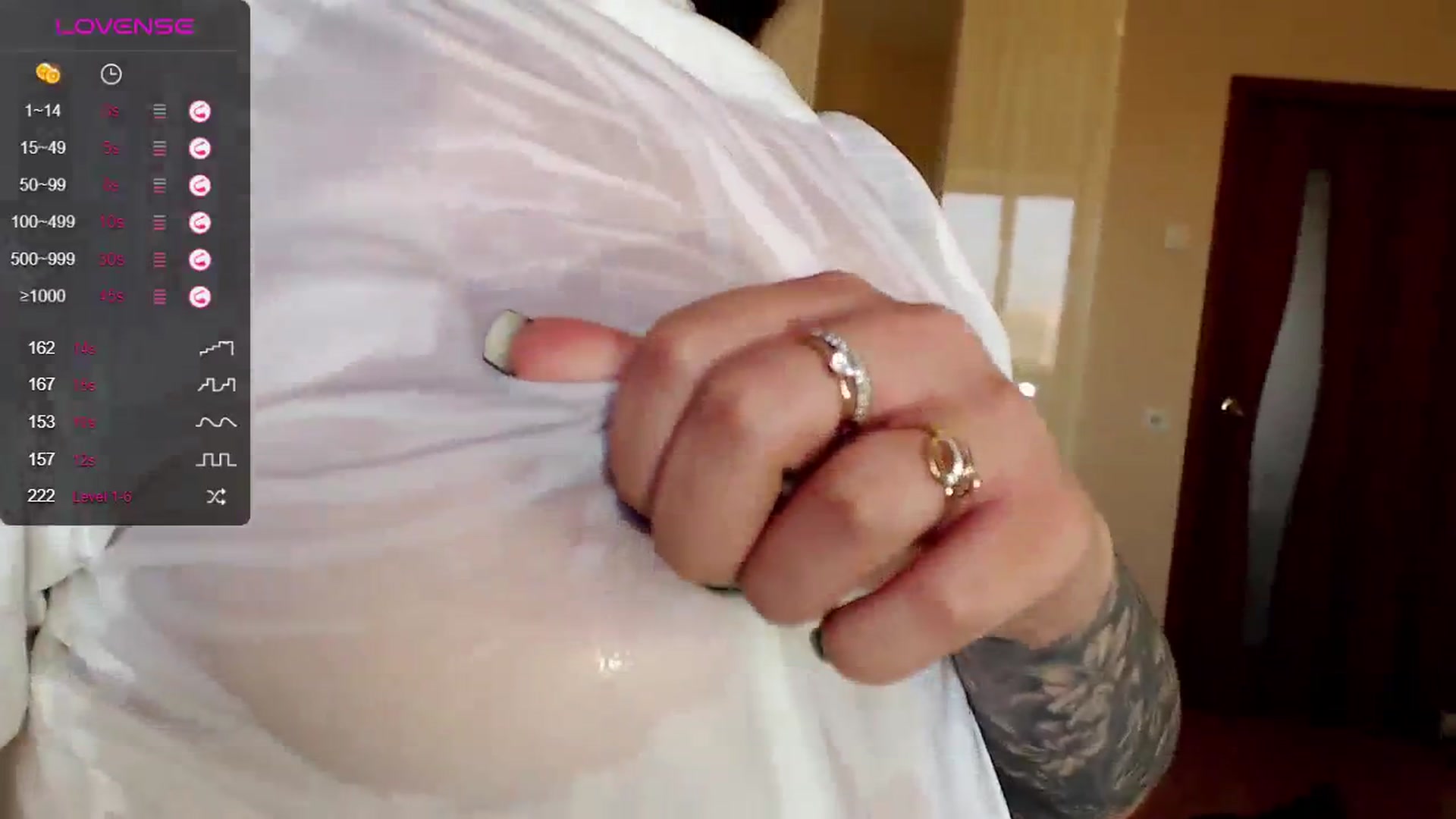 Gallery image thumbnail from CuteAlexa_'s myfreecams stream on, 02/01/2024, 08:55 image 11 of 20