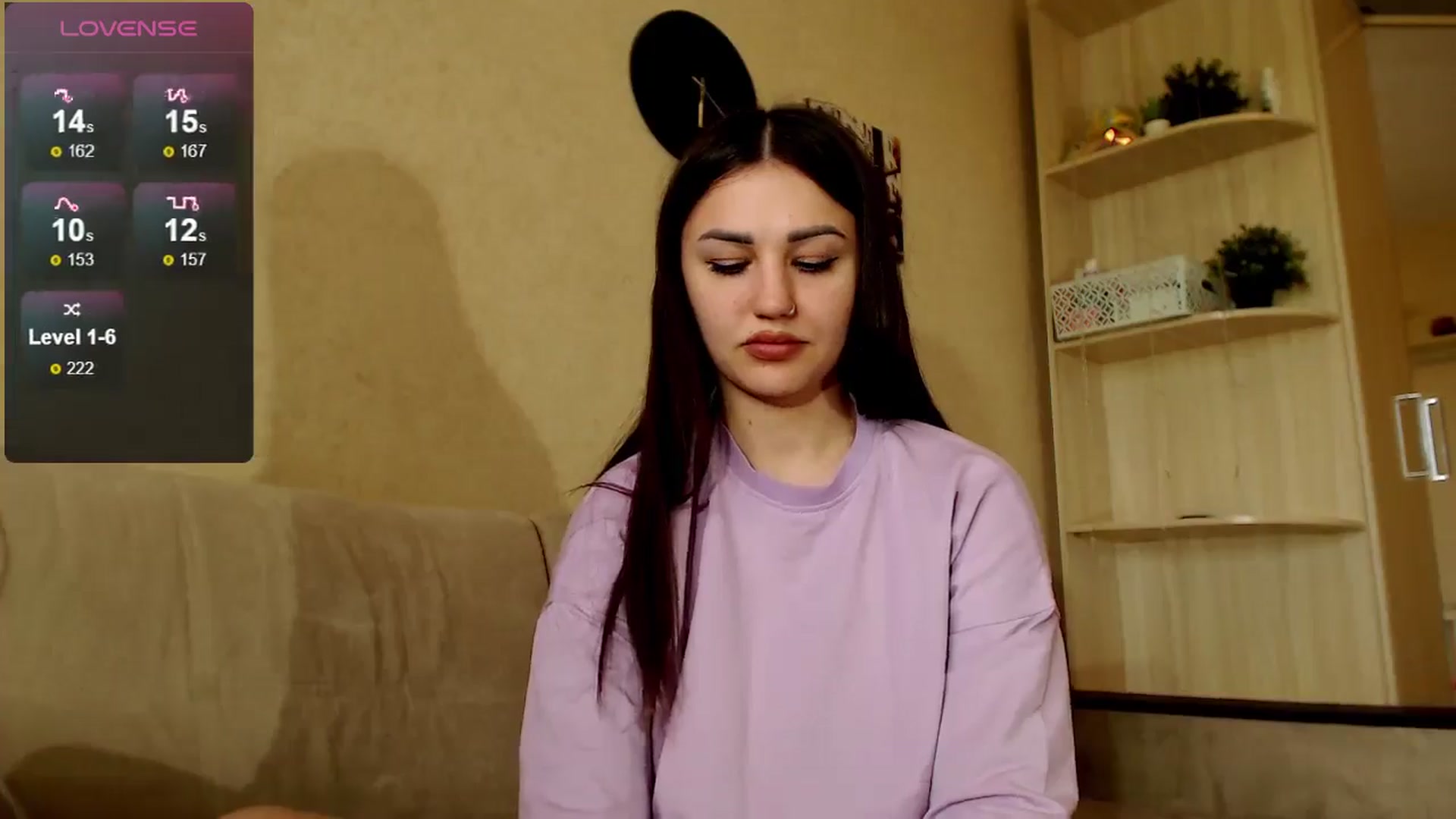 Gallery image thumbnail from CuteAlexa_'s myfreecams stream on, 06/03/2024, 10:12 image 14 of 20