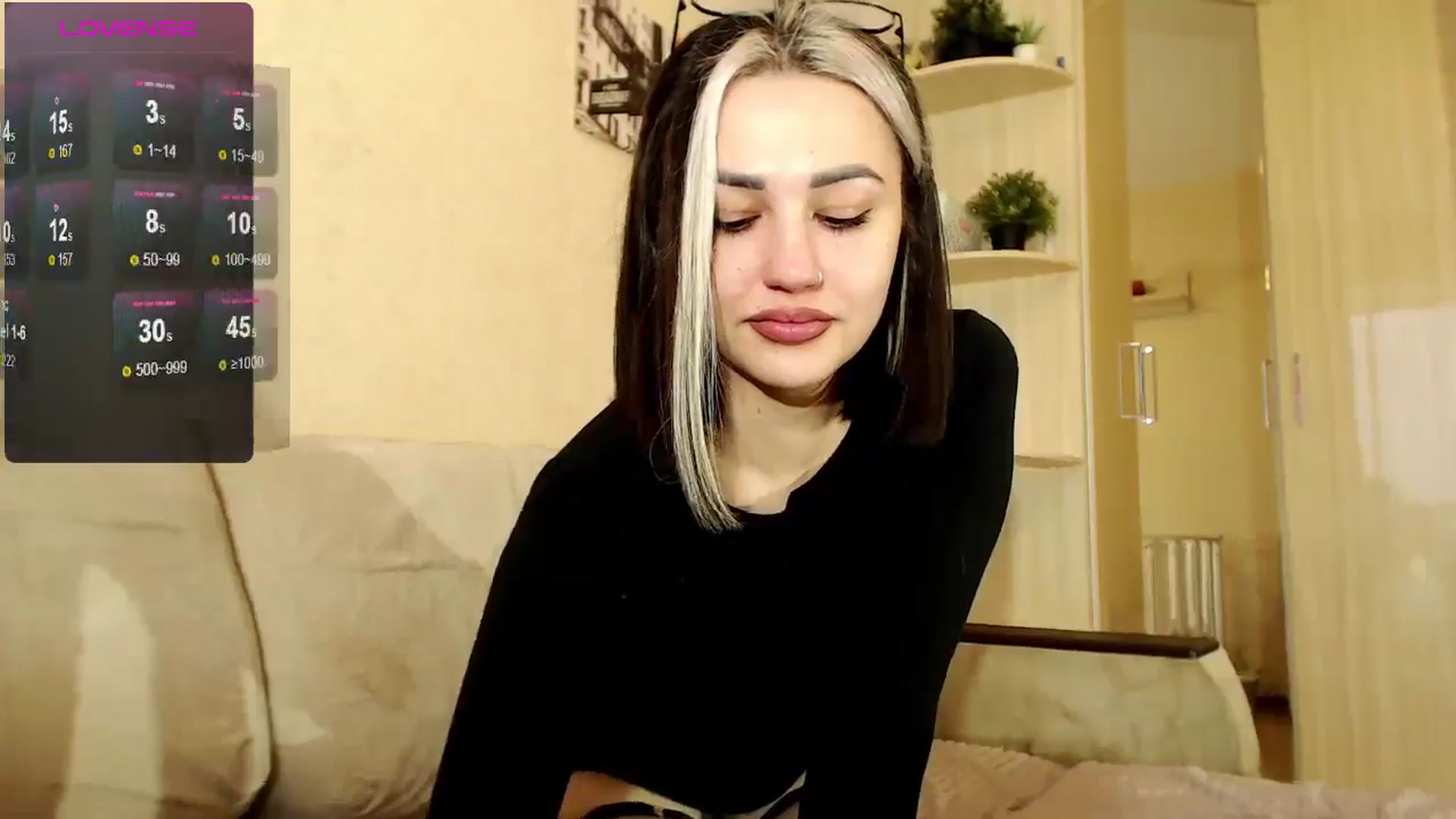 Gallery image thumbnail from CuteAlexa_'s myfreecams stream on, 11/14/2024, 09:59 image 16 of 20