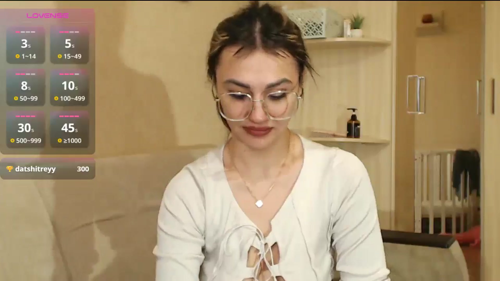 Gallery image thumbnail from CuteAlexa_'s myfreecams stream on, 02/27/2025, 10:05 image 18 of 20