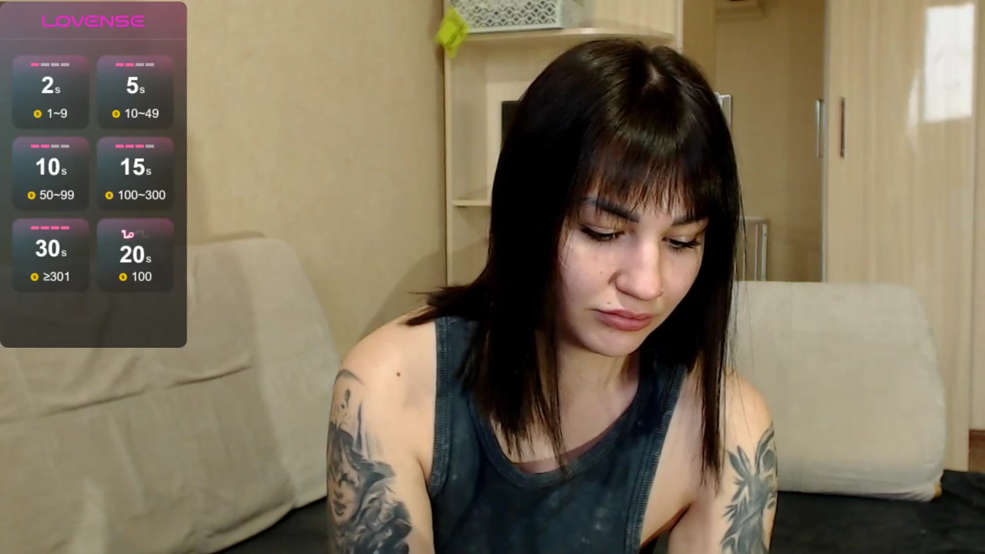 Gallery image thumbnail from CuteAlexa_'s myfreecams stream on, 03/25/2025, 11:44 image 15 of 20