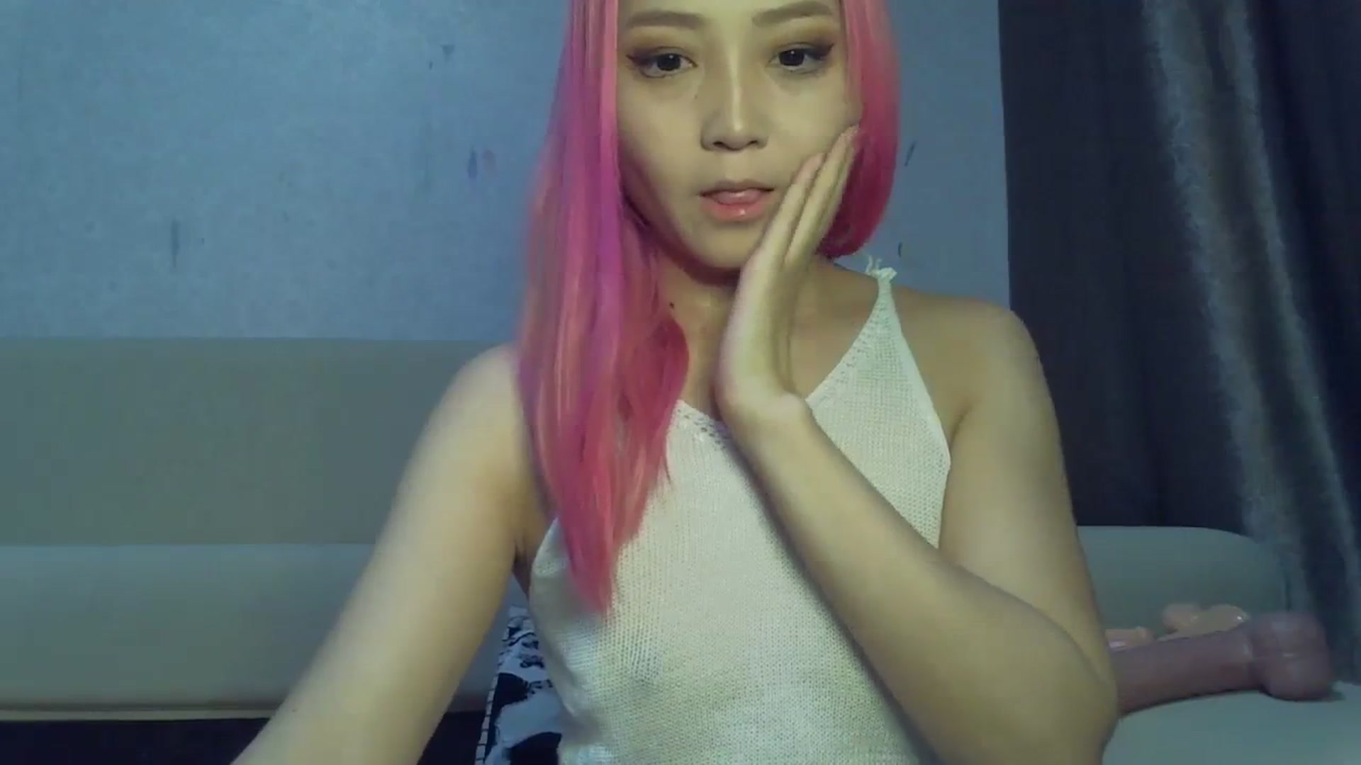 Gallery image thumbnail from CuteAsia's myfreecams stream on, 10/29/2023, 12:06 image 2 of 20