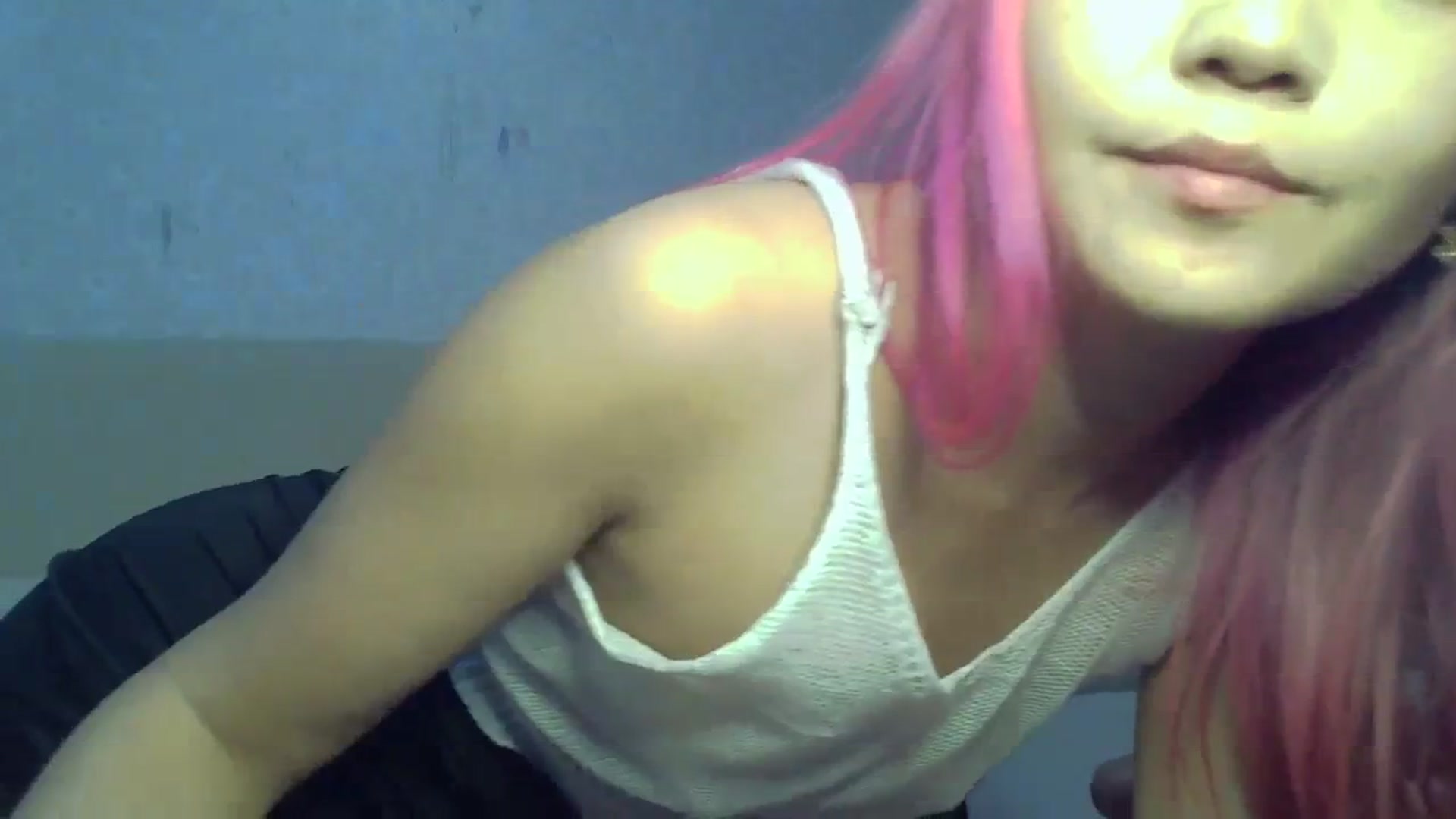 Gallery image thumbnail from CuteAsia's myfreecams stream on, 10/29/2023, 16:15 image 16 of 20