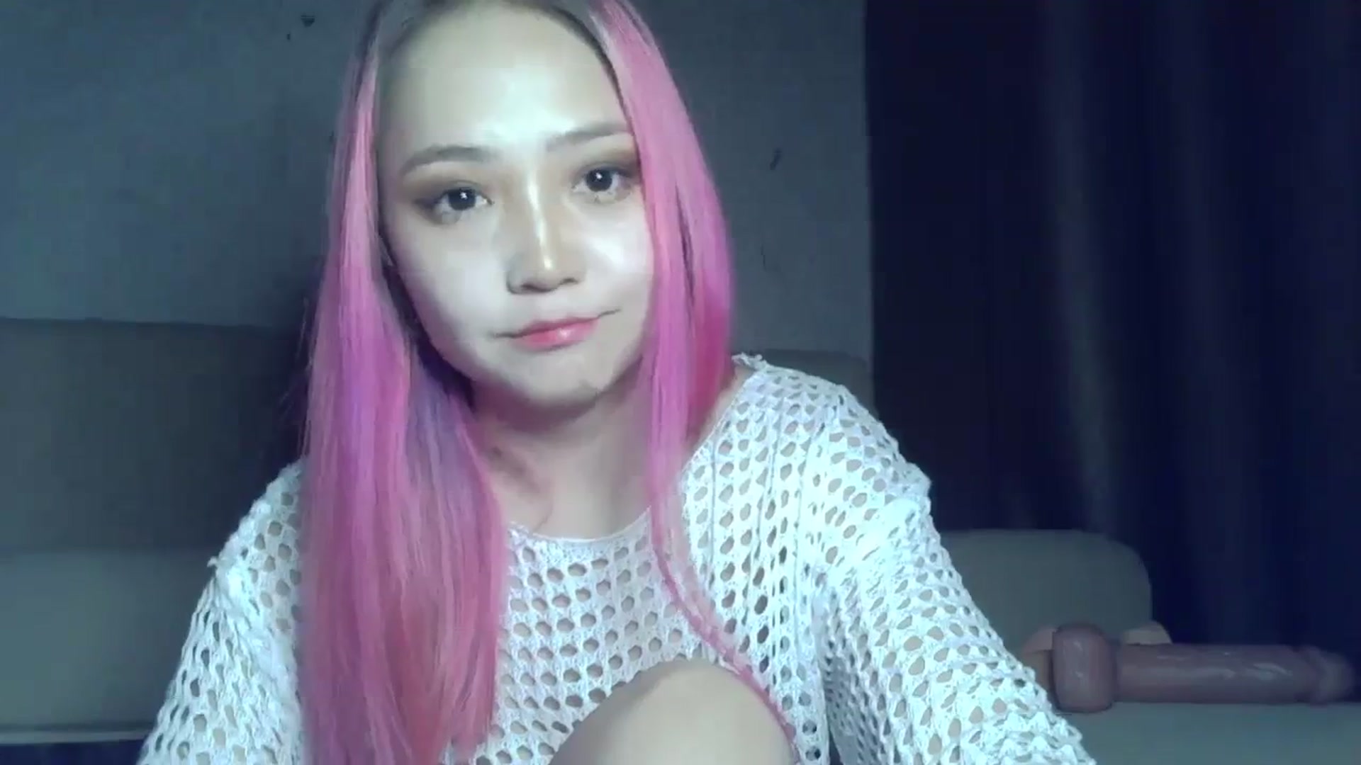 Gallery image thumbnail from CuteAsia's myfreecams stream on, 10/31/2023, 14:58 image 6 of 20